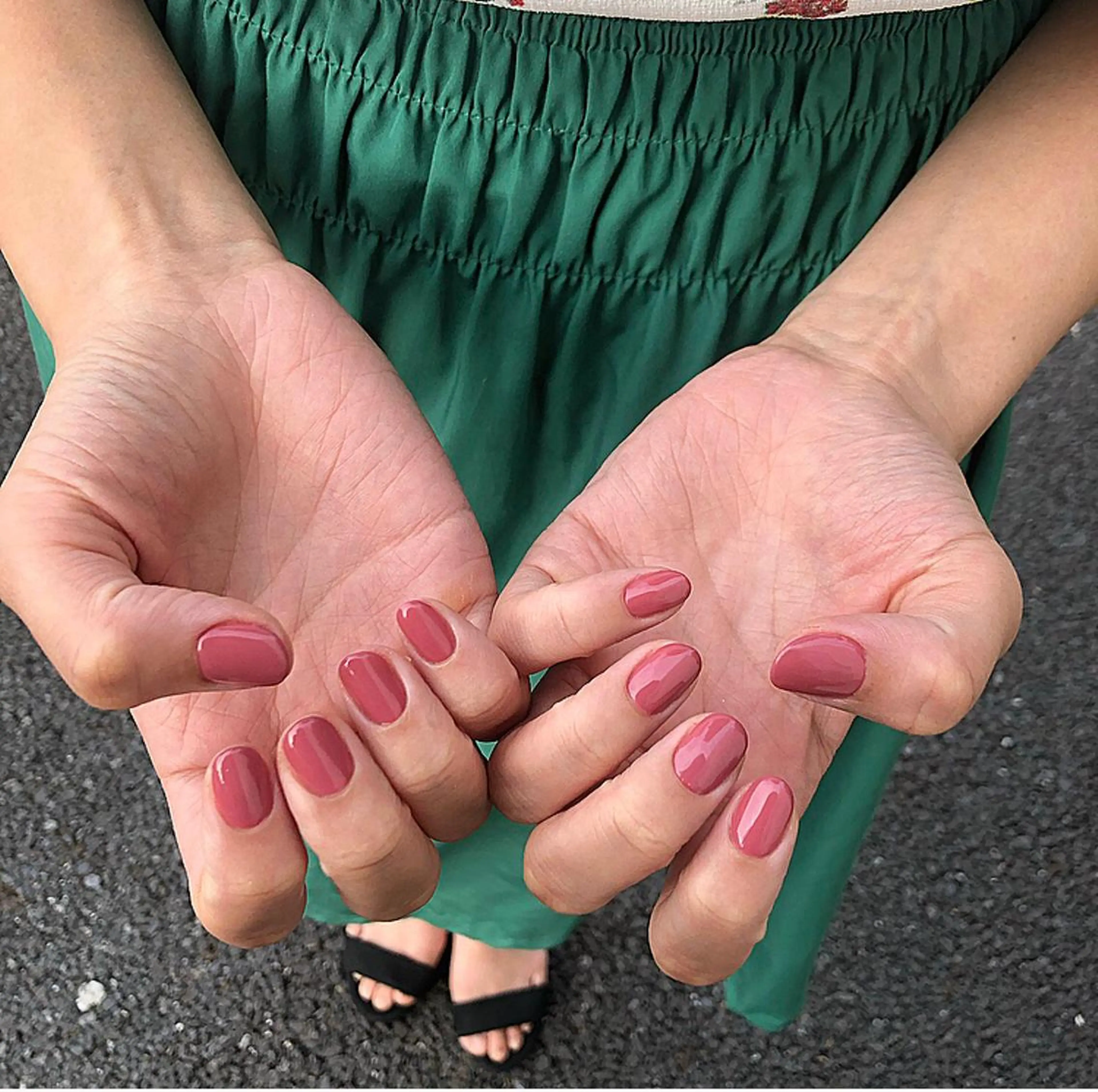 ネイル 椎葉 麻里矢のネイルデザイン