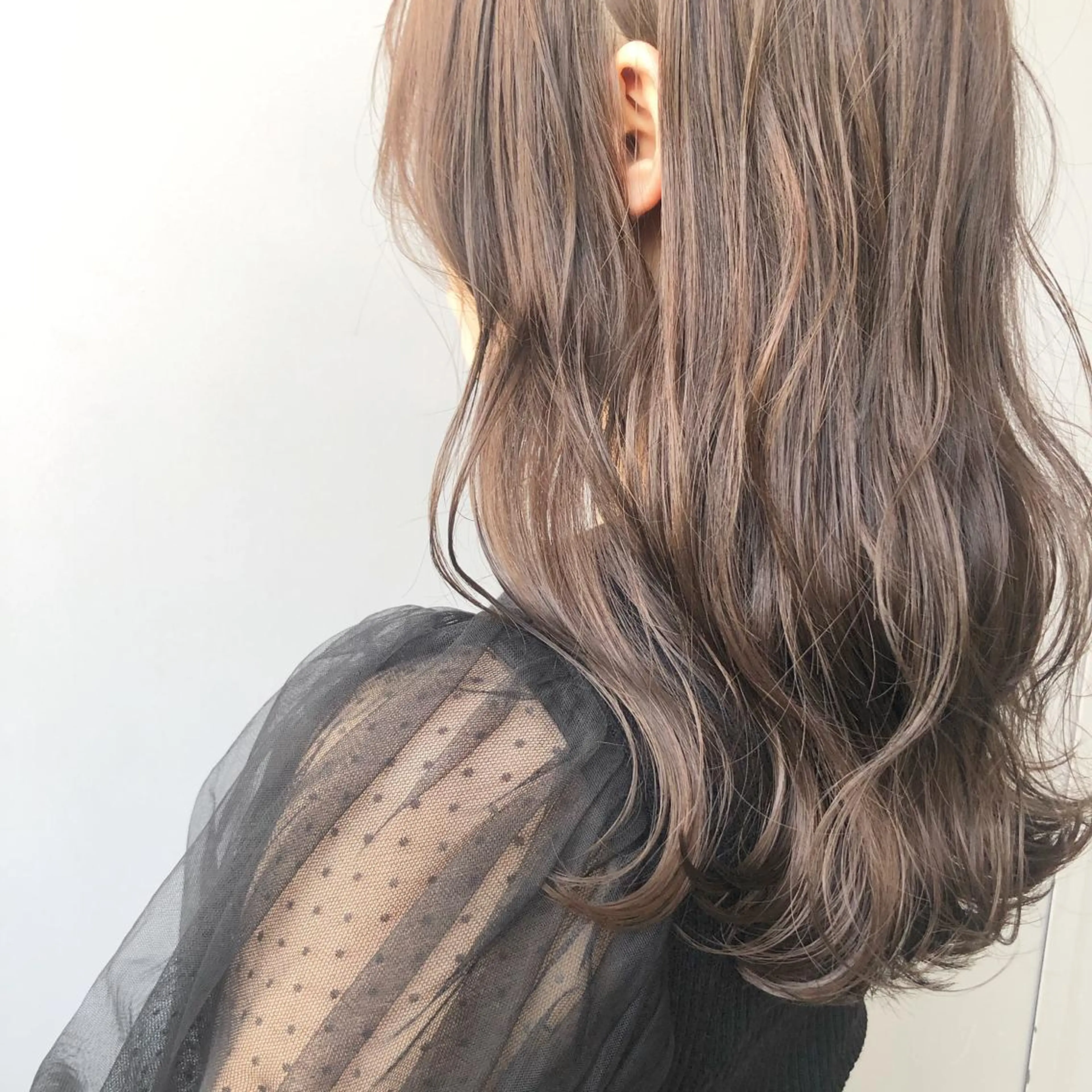 セミロング カラー YU-KA ✂︎ROSSOのヘアスタイル