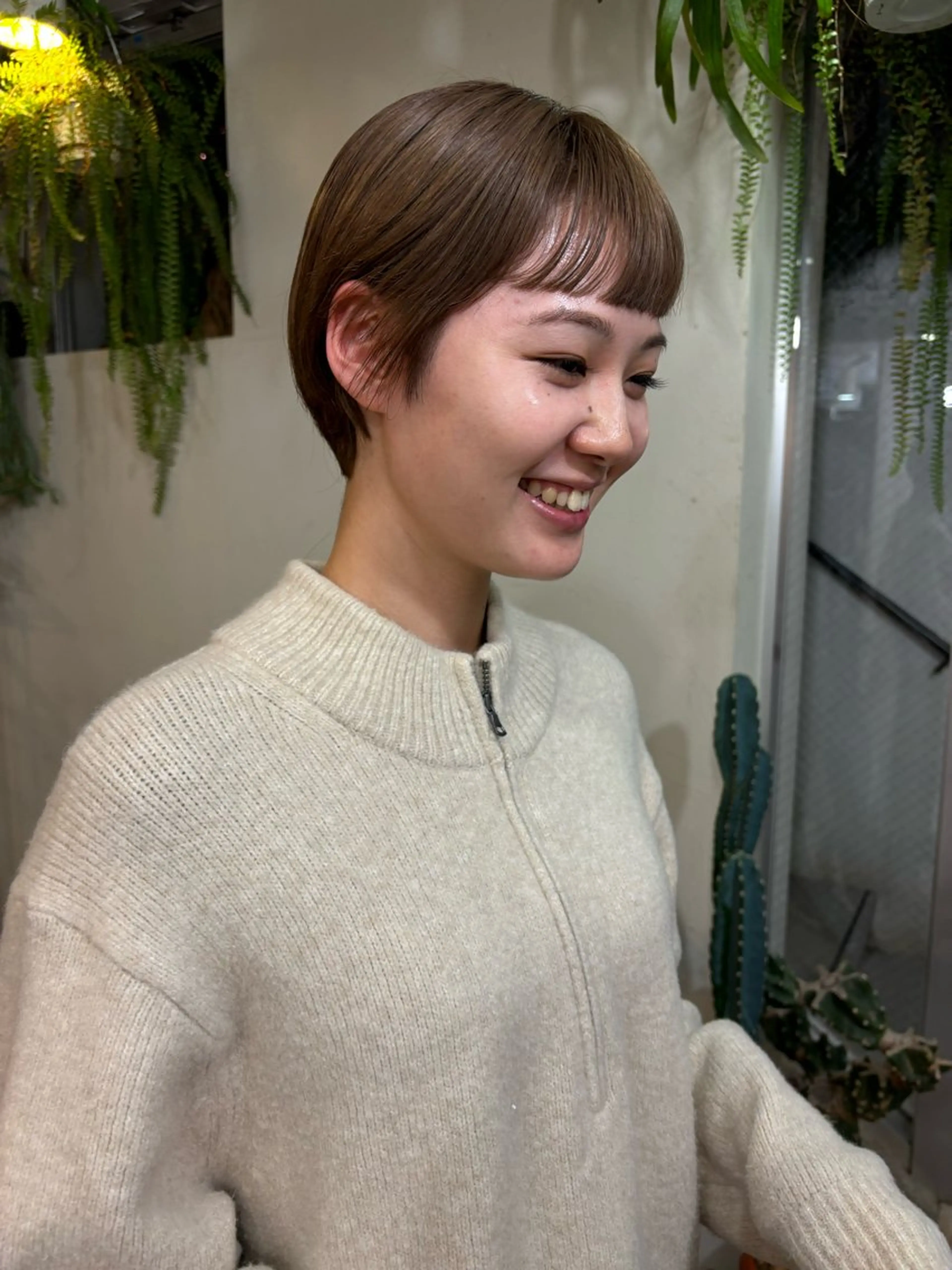 ショート ショートヘア カット ヘアカラー log所属・ボブ/顔まわりカット 💫大澤奈緒美のヘアスタイル