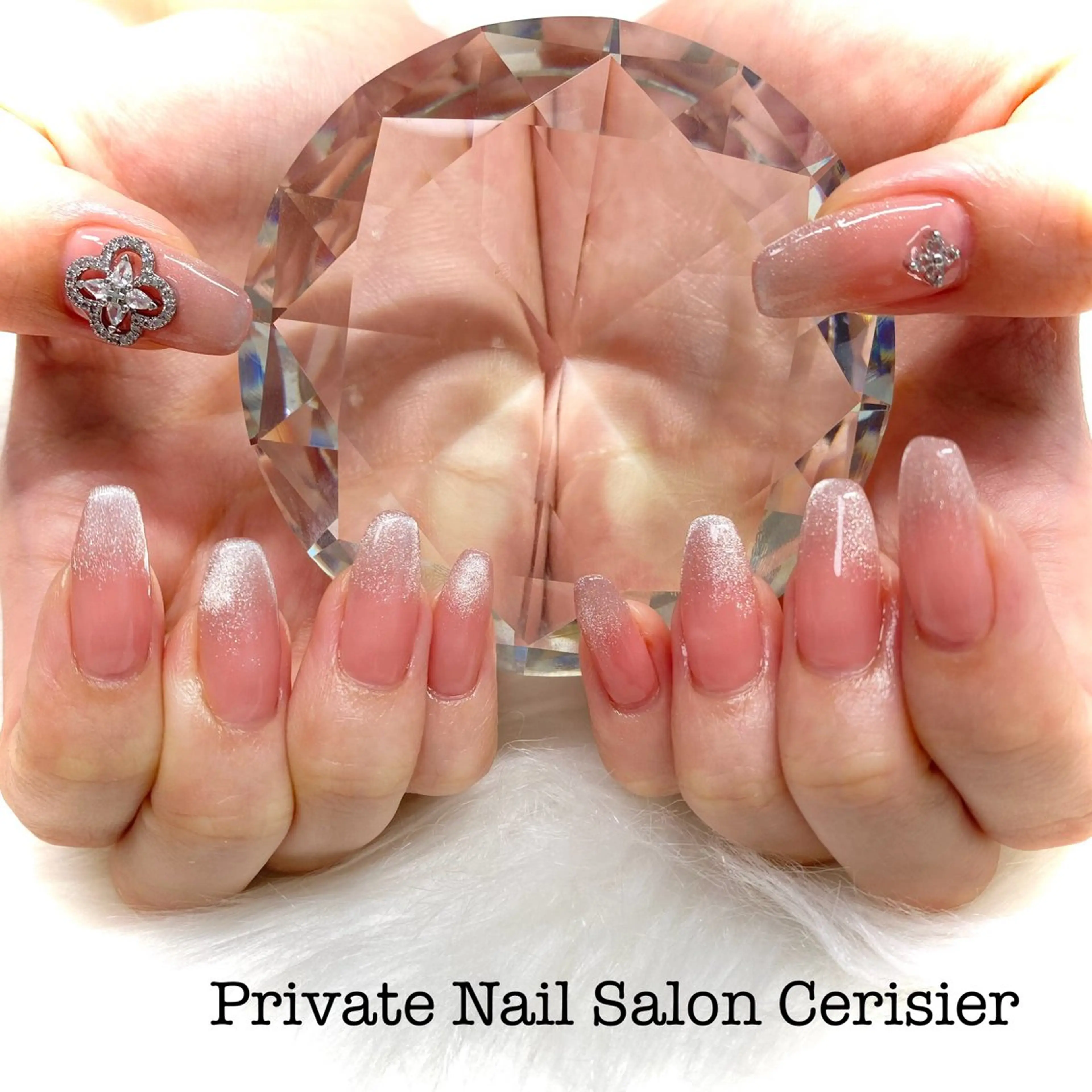 ネイル グラデーション マグネットネイル ハンドネイル Honda Kaoriのネイルデザイン