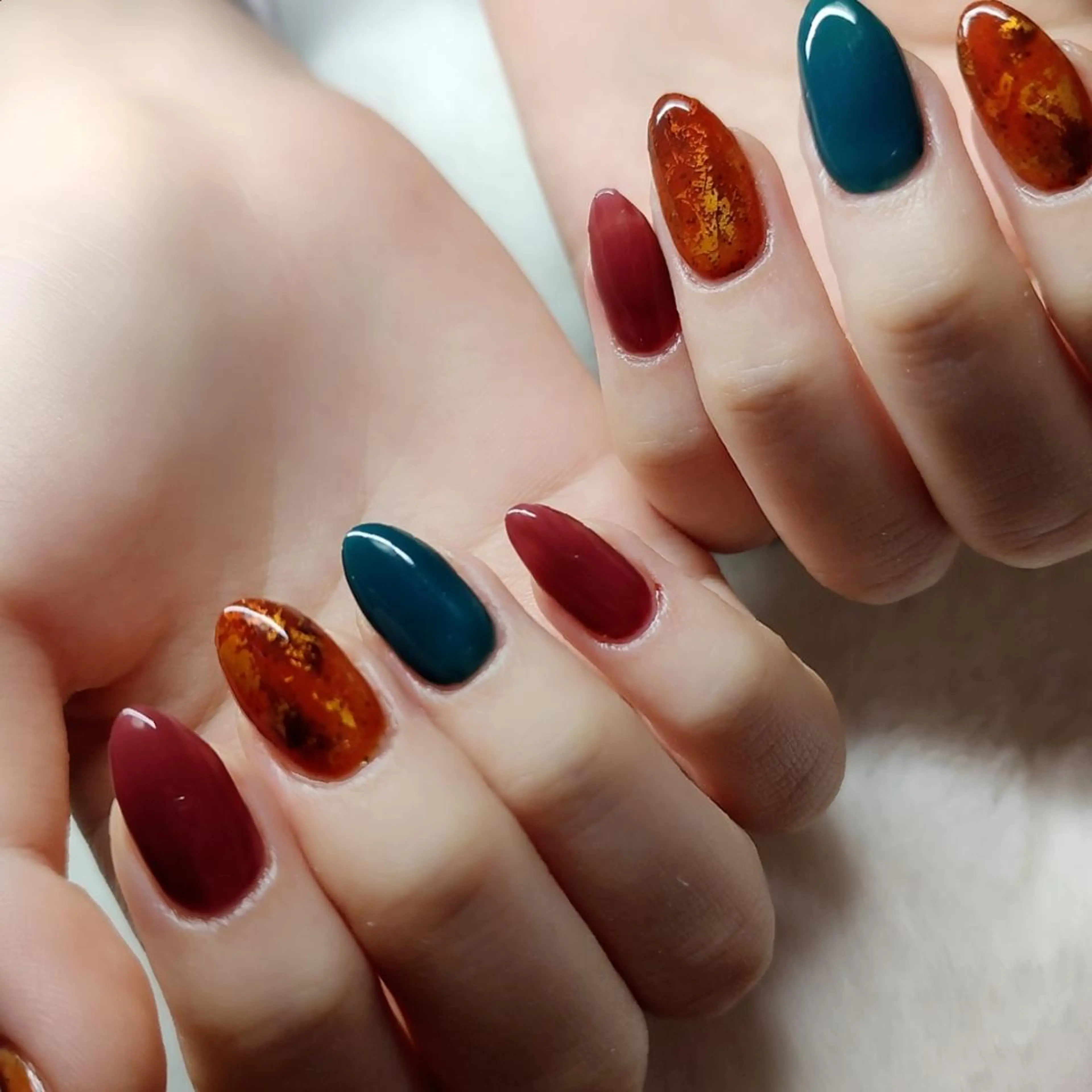 ネイル ハンドネイル RUNWAY 　　の眉毛・アイブロウイメージ