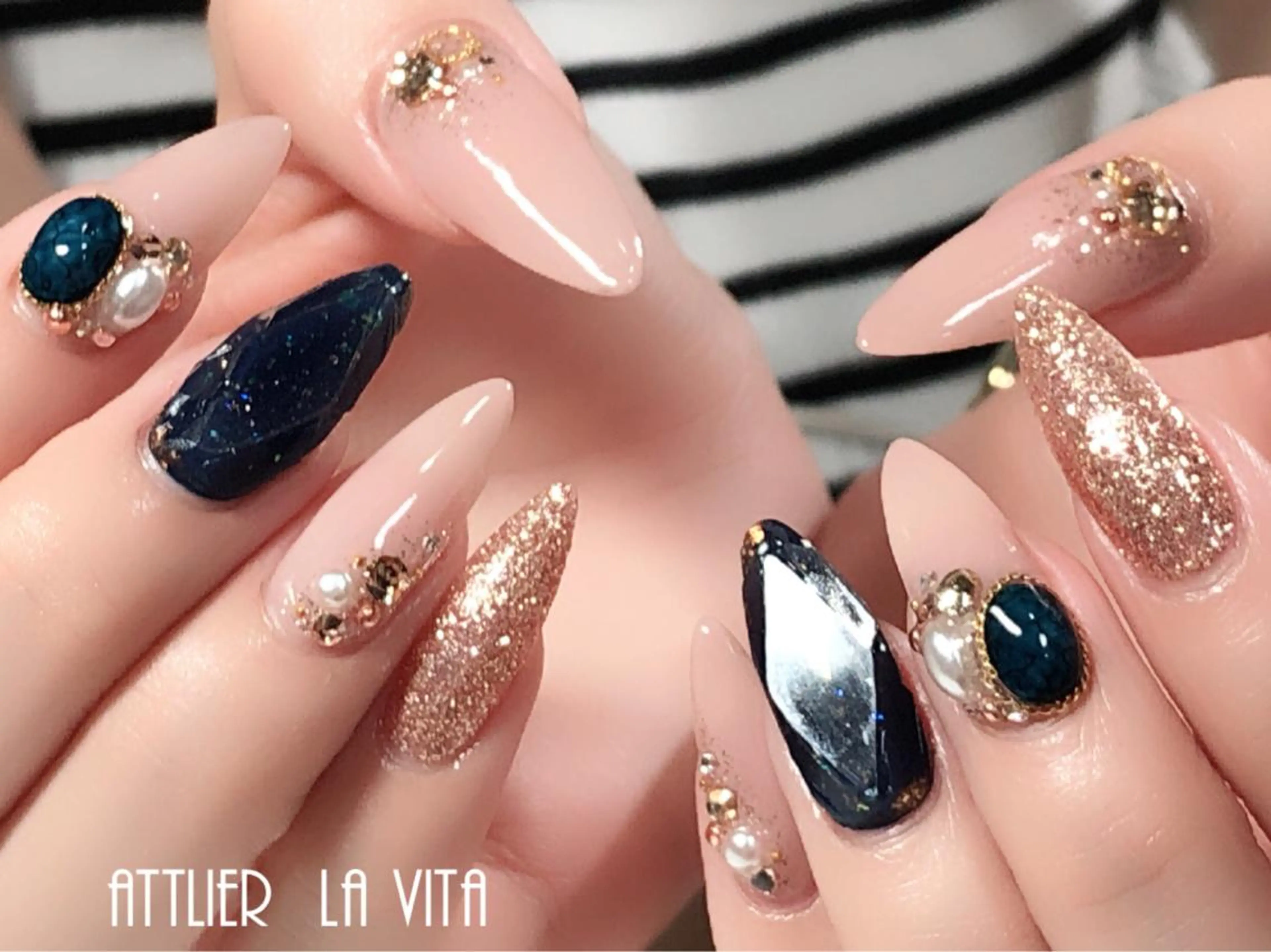 ネイル atelier la vita所属・lavita. mimuraのネイルデザイン