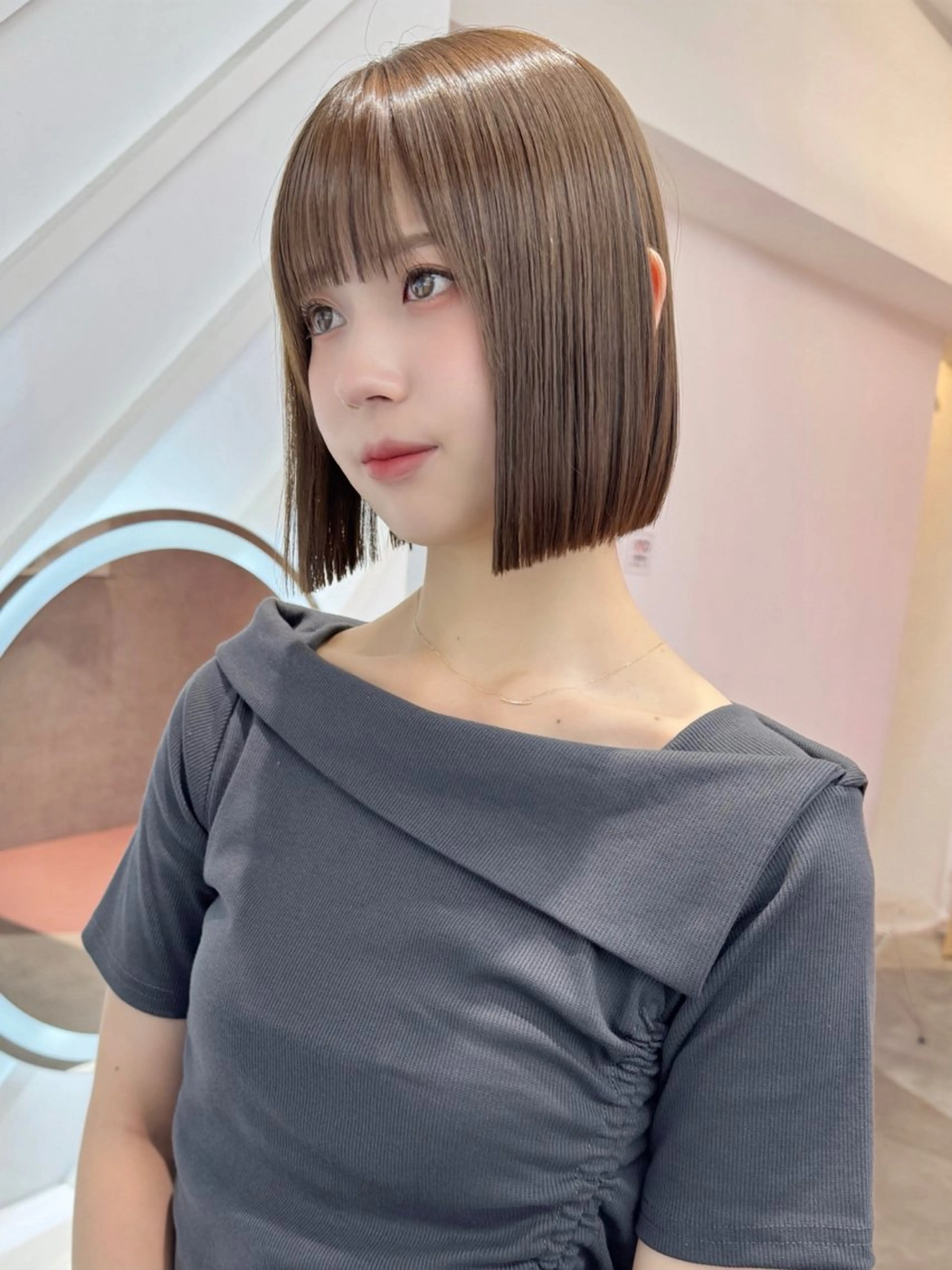 ショート カラー カット ヘアカラー 縮毛矯正 トリートメント 莉乃/縮毛矯正/髪質 改善/艶カラーのヘアスタイル