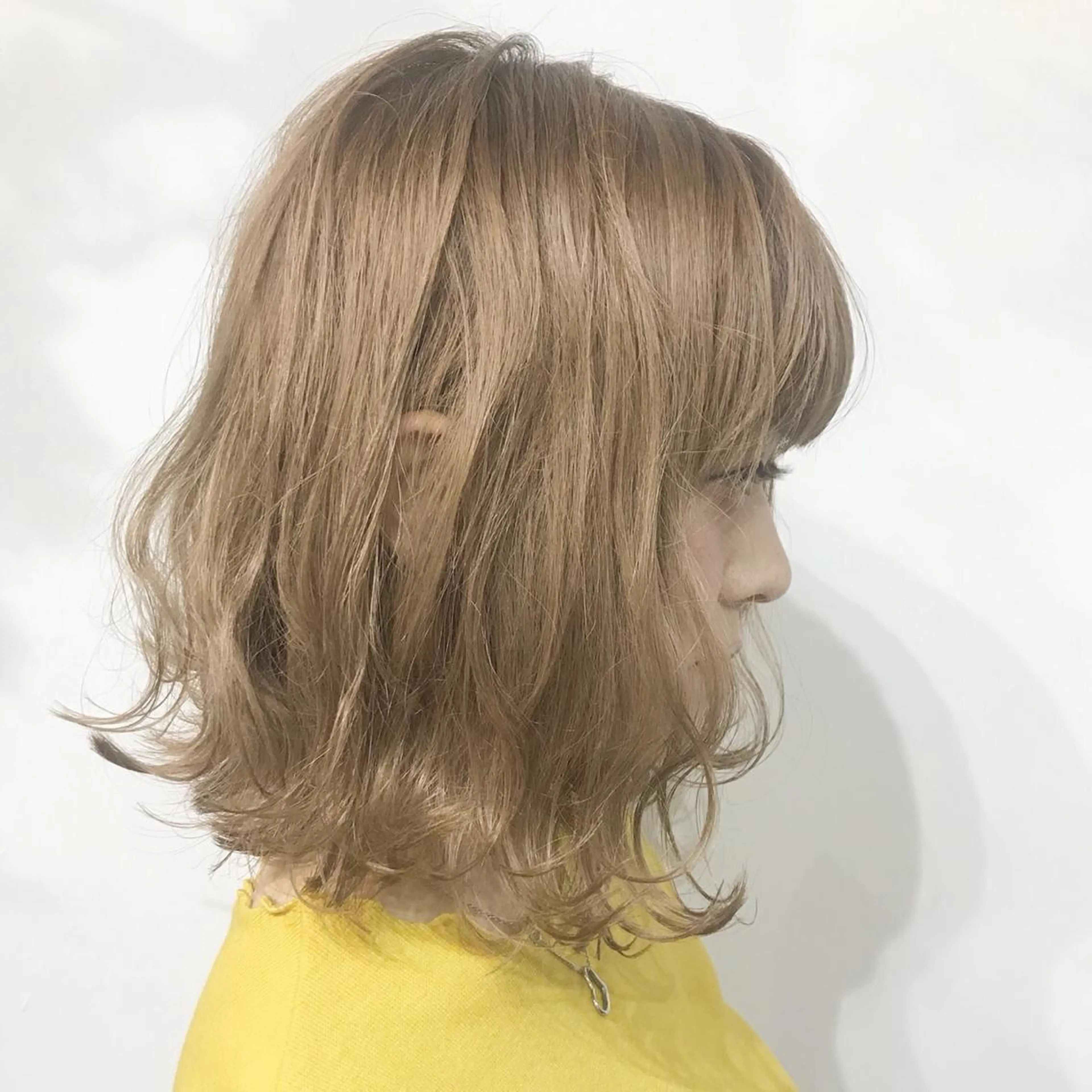 ミディアム 艶カラー/フェイス レイヤー/たむのヘアスタイル