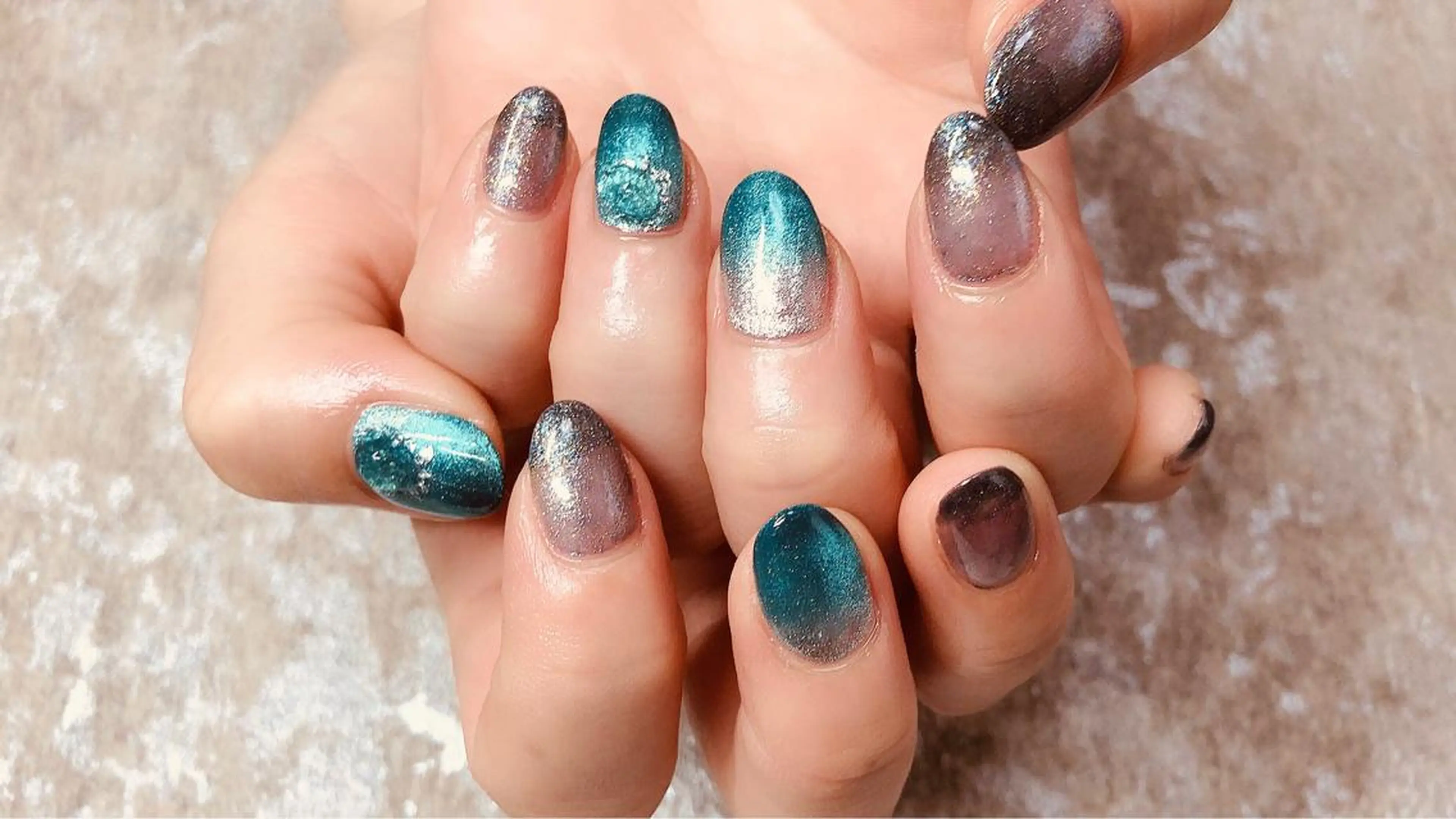 ネイル 札幌ネイルgorella所属・gorella Ａのネイルデザイン