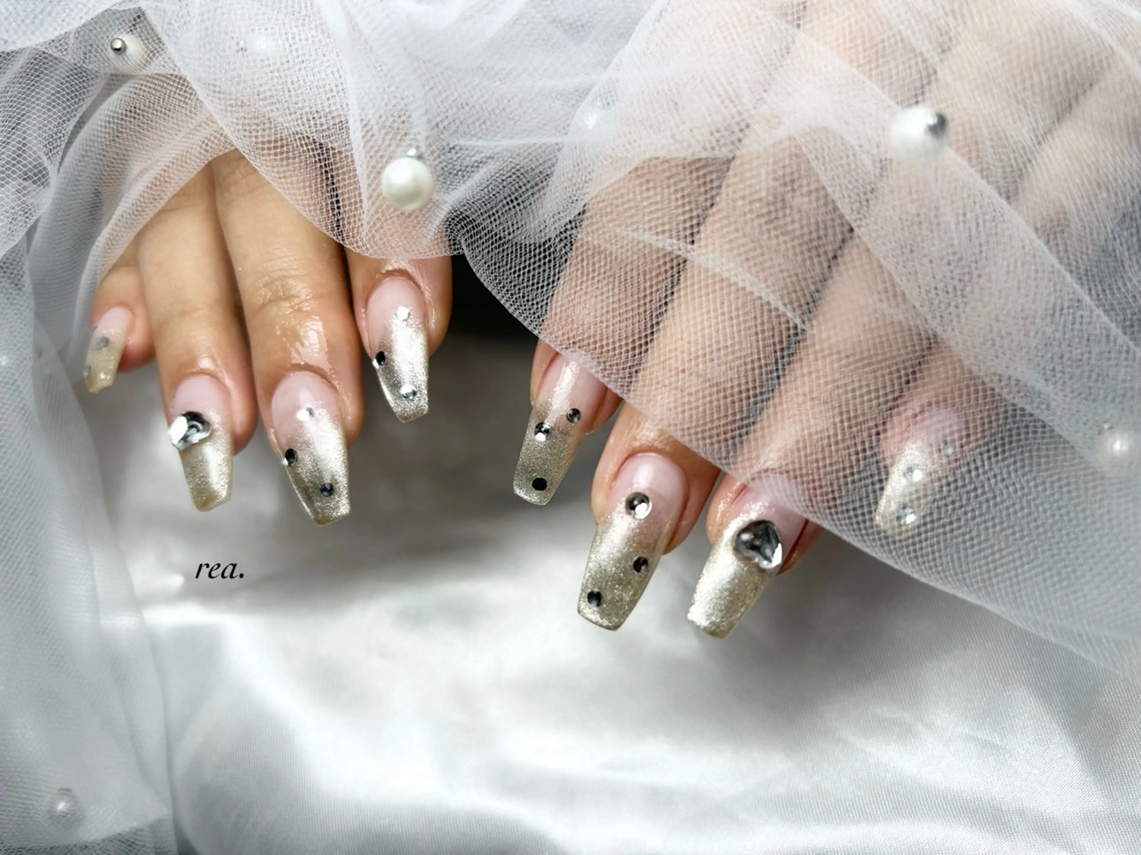 ネイル ハンドネイル フットネイル rea .のネイルデザイン