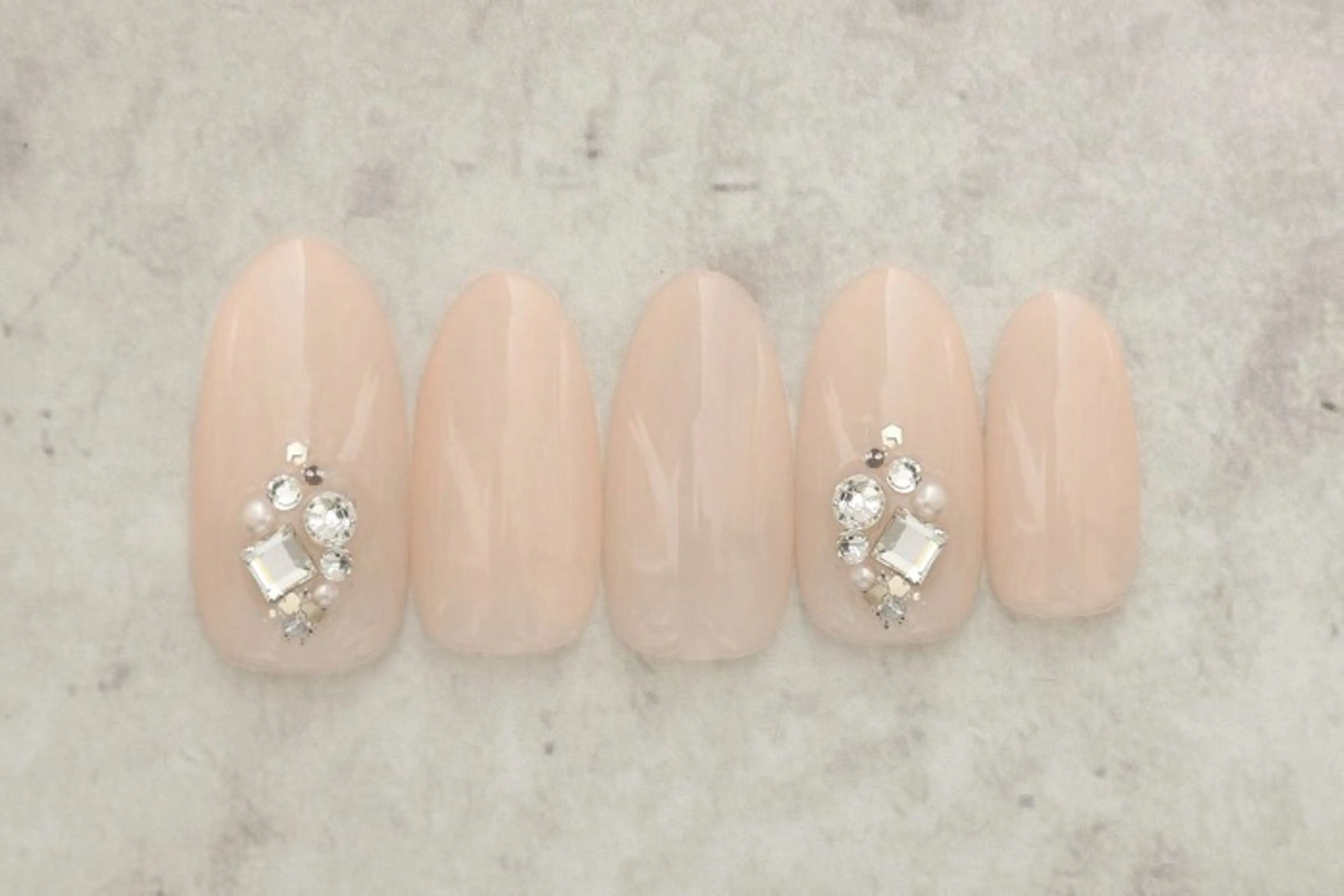 ネイル 長谷川 美穂のネイルデザイン