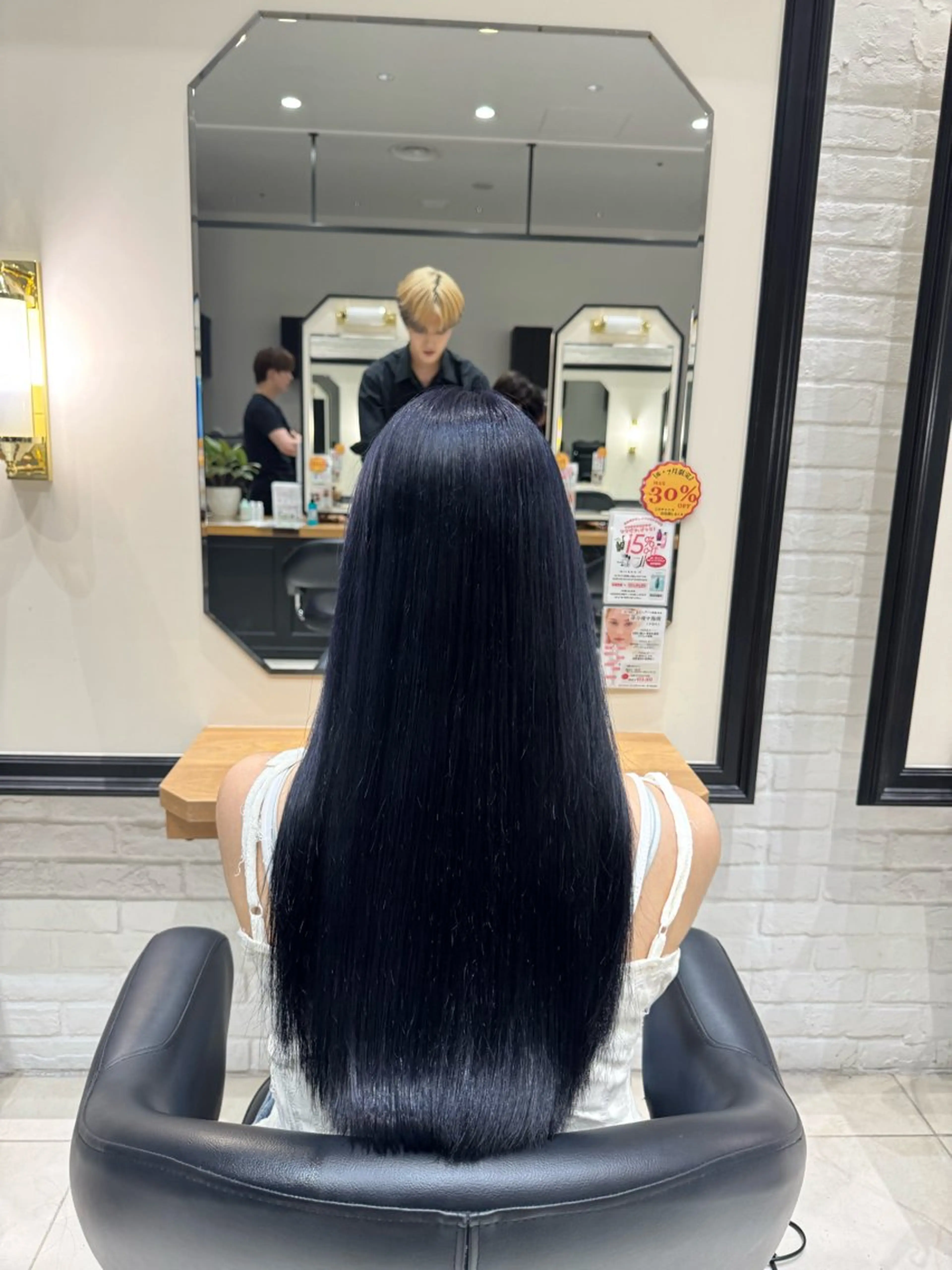 ロング パープルカラー 伊志嶺 竜季のヘアスタイル