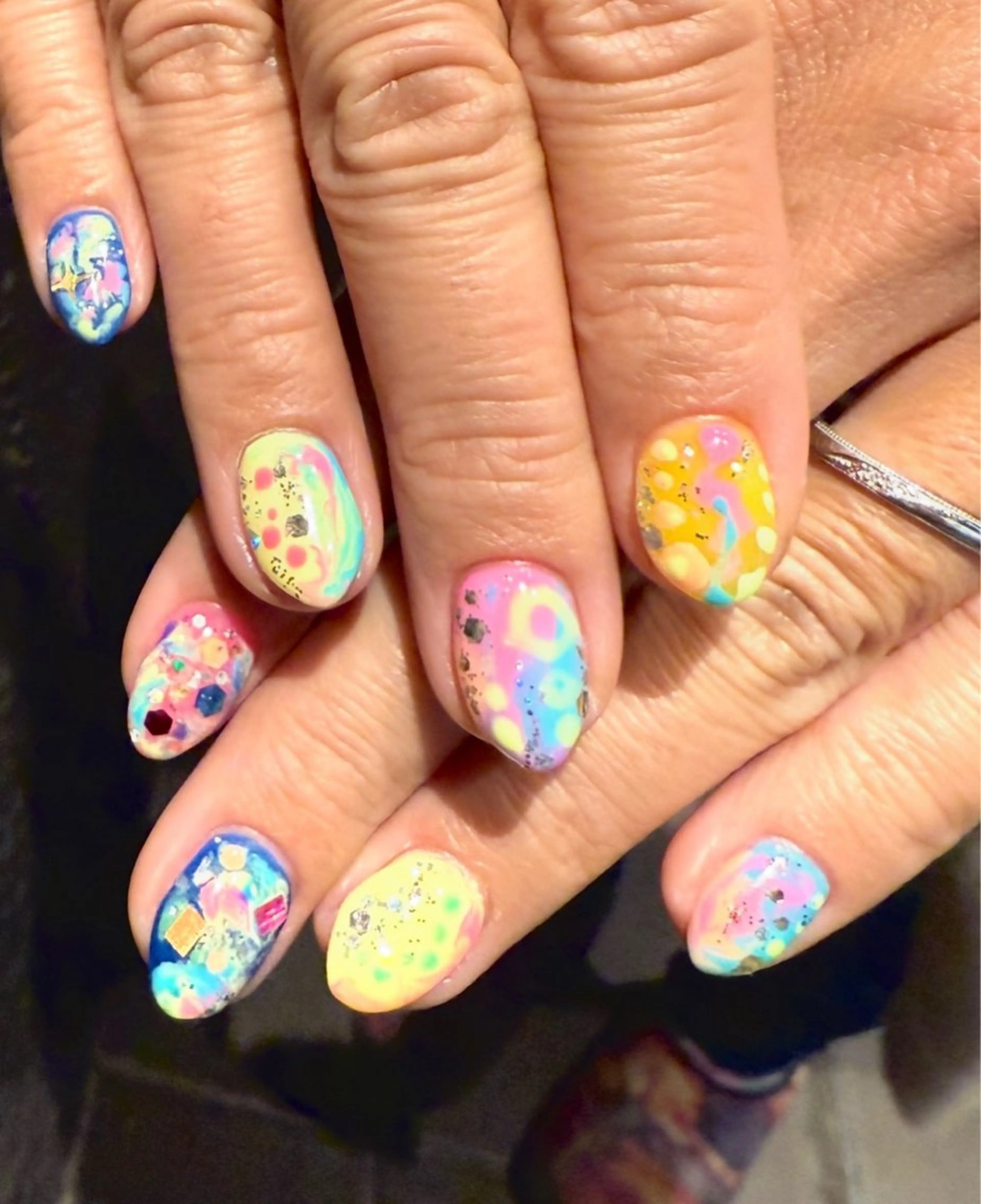 ネイル アートネイル ハンドネイル ハンドケア Art Hanabi所属・Art Hanabi ミリのネイルデザイン