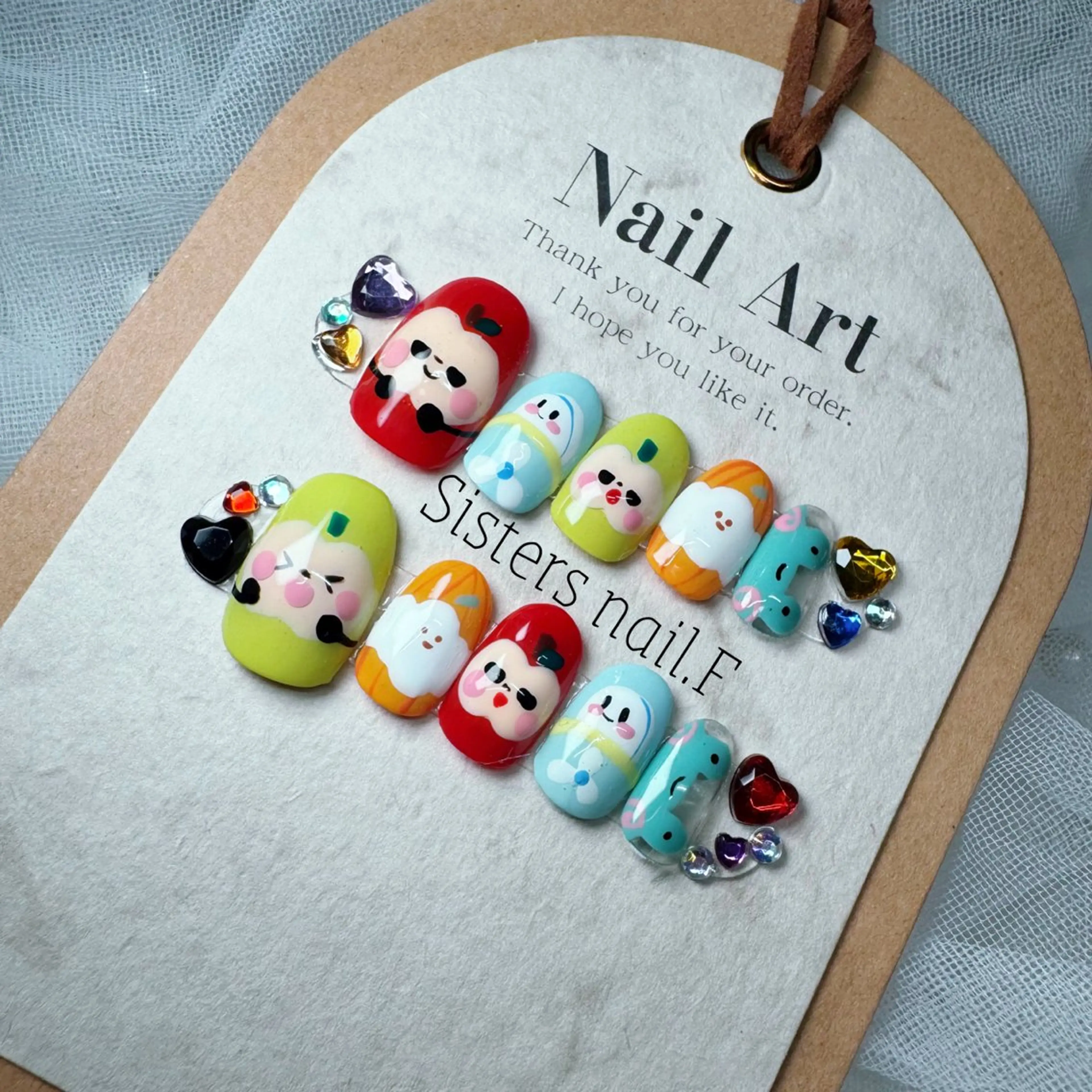 ネイル sisters nail.fのネイルデザイン