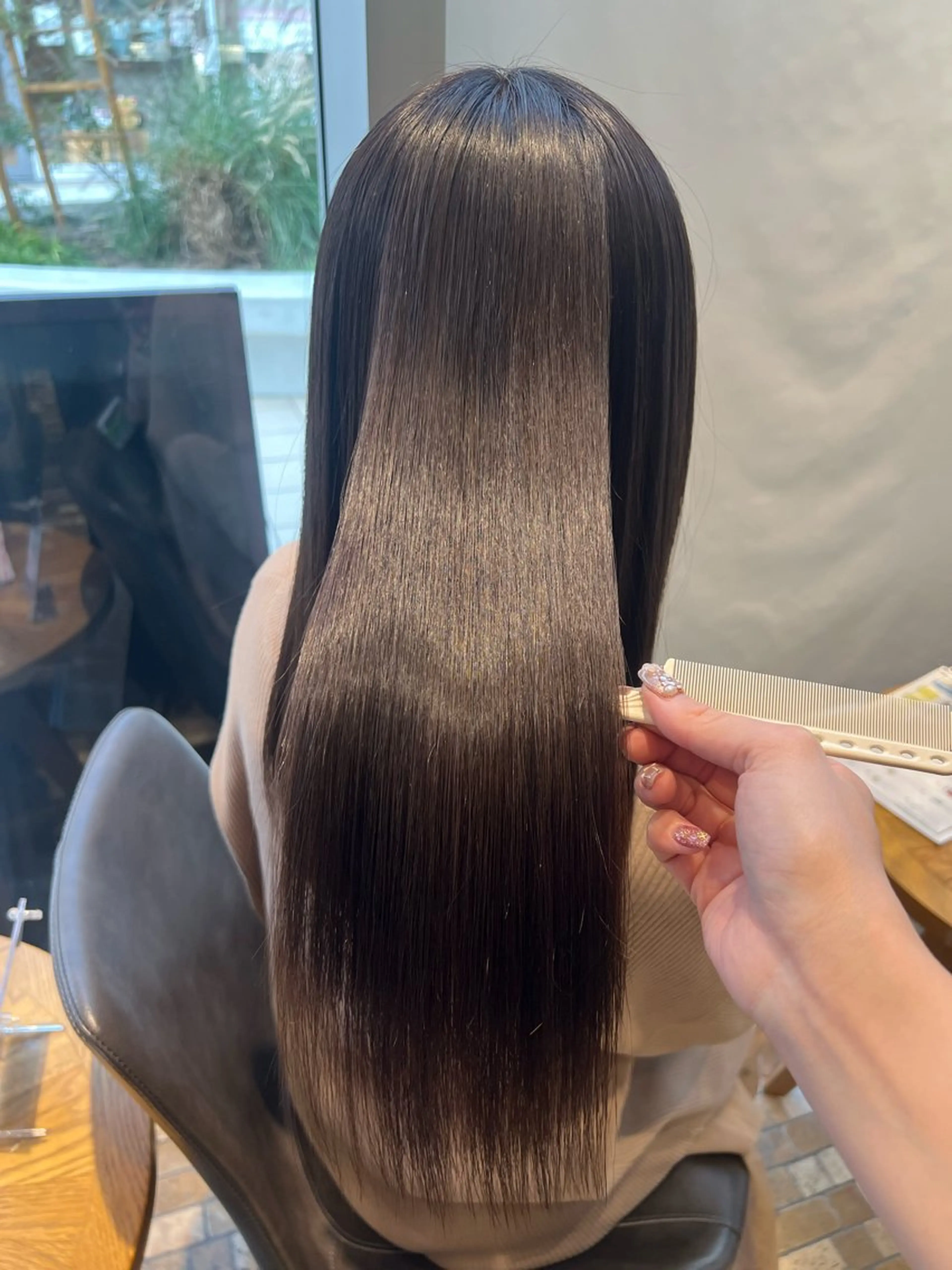 ロング パーマ 髪質改善 ストレートパーマ カット 縮毛矯正 🫧Ai/ ロロネー森ノ宮💖のヘアスタイル