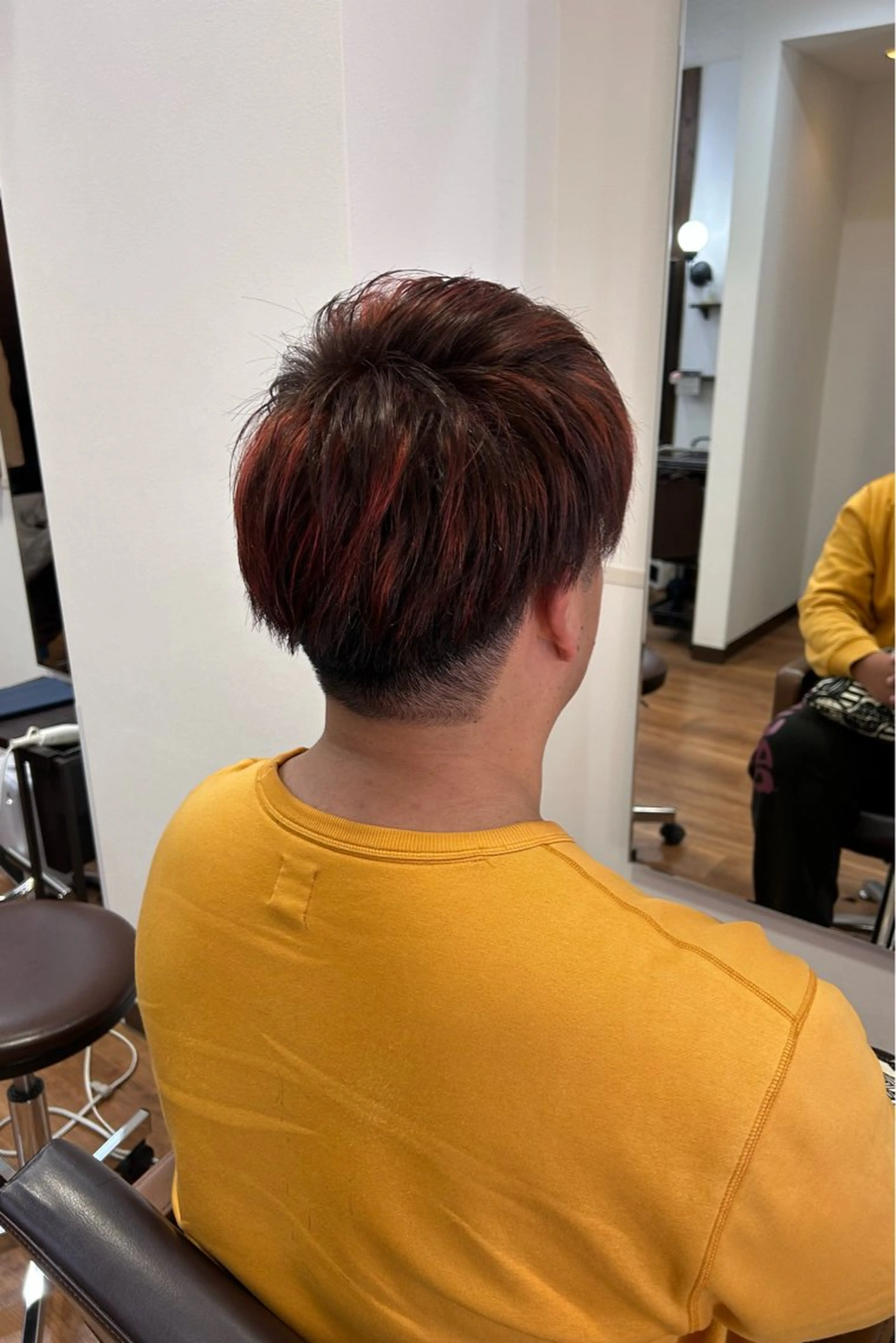 ショート カラー ヘアアレンジ メンズ メンズハイライト ハイライトカラー レッドカラー ハイライト ヘアカラー flower所属・原田 歩実のヘアスタイル