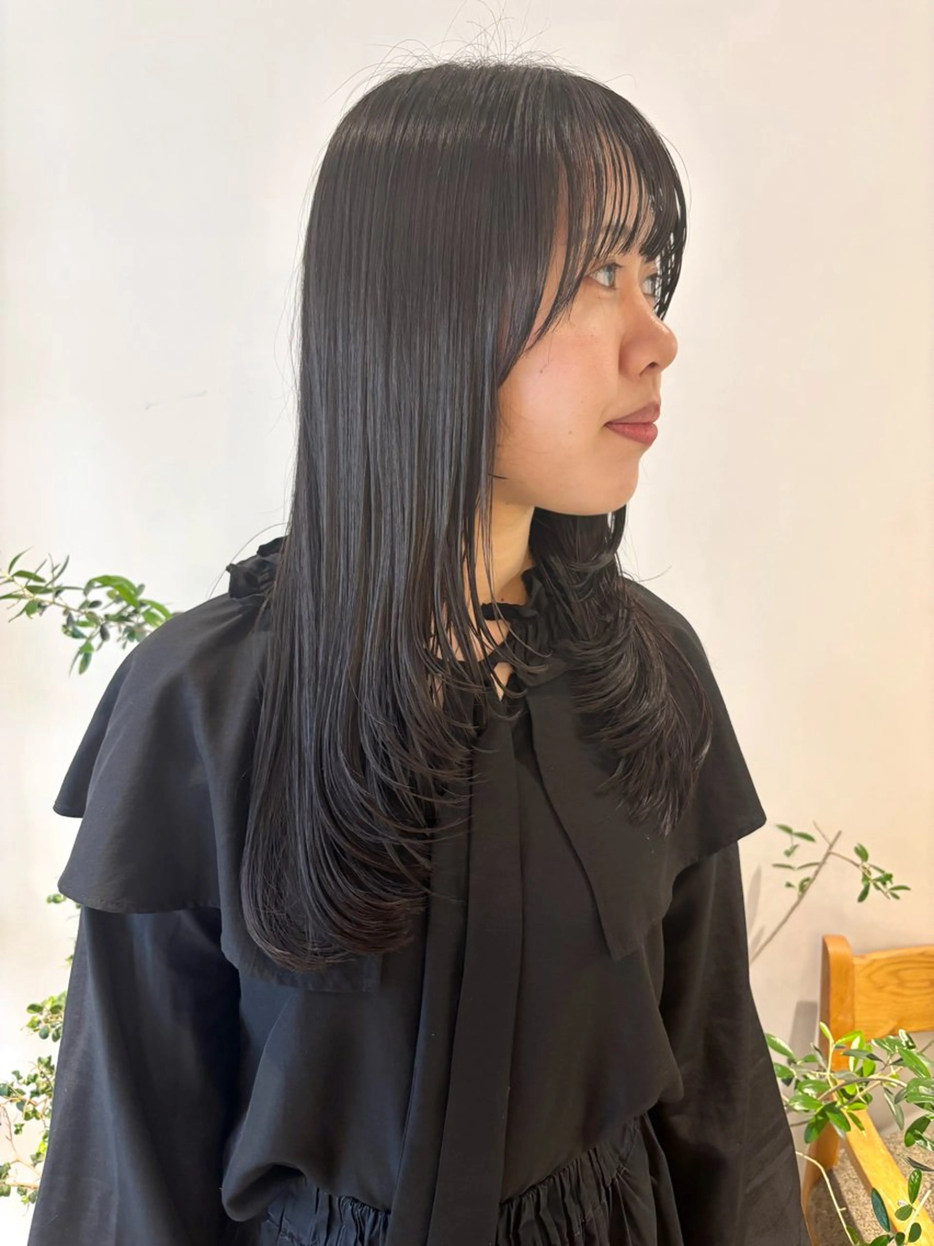 セミロング カラー ダークグレー ダークグレージュ グレージュ レイヤーカット カット ヘアカラー 透明感カラー/ レイヤーkotonoのヘアスタイル