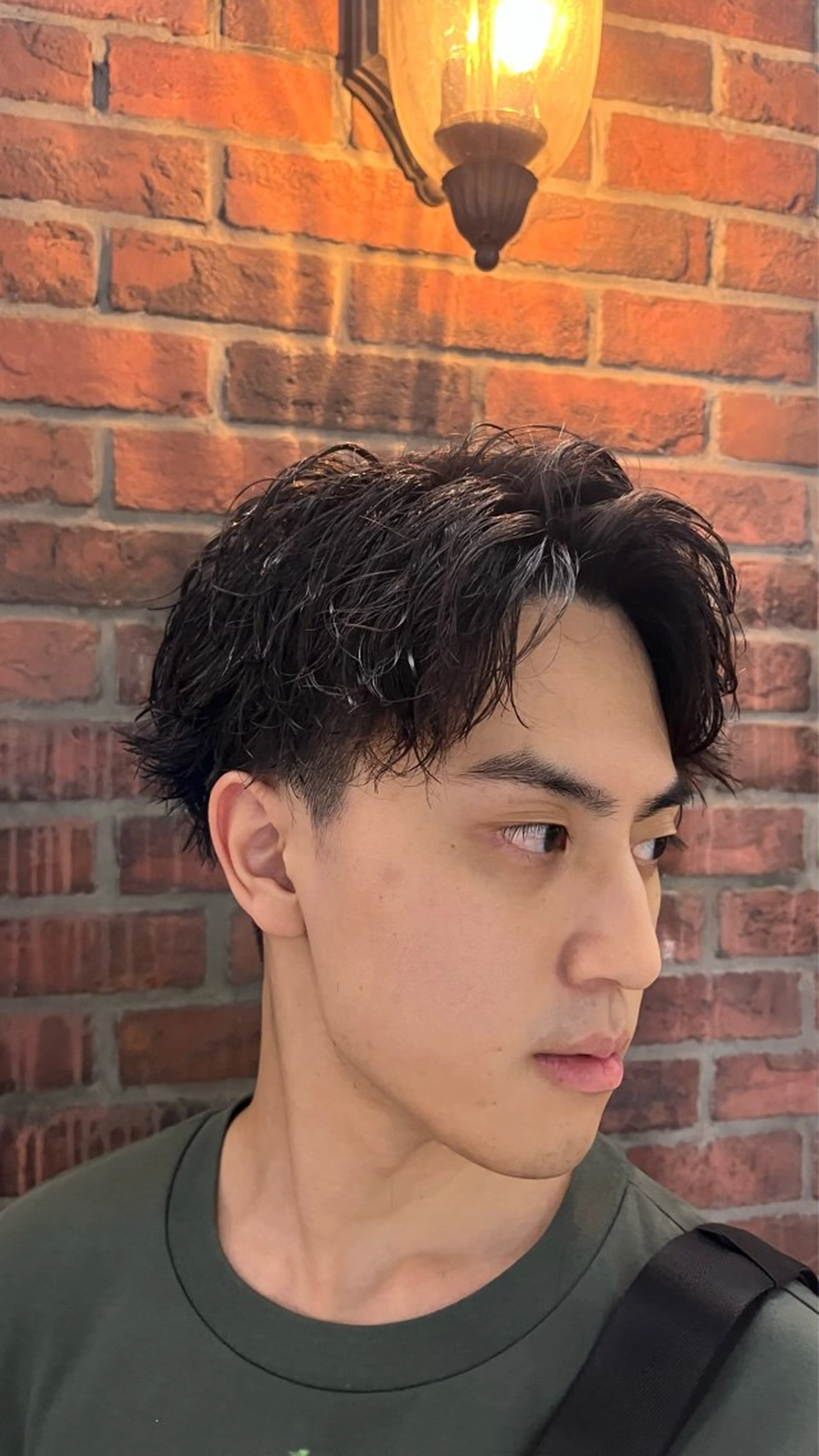 ミディアム HIROGINZA東京駅八重洲店所属・佐々木 健吾のヘアスタイル