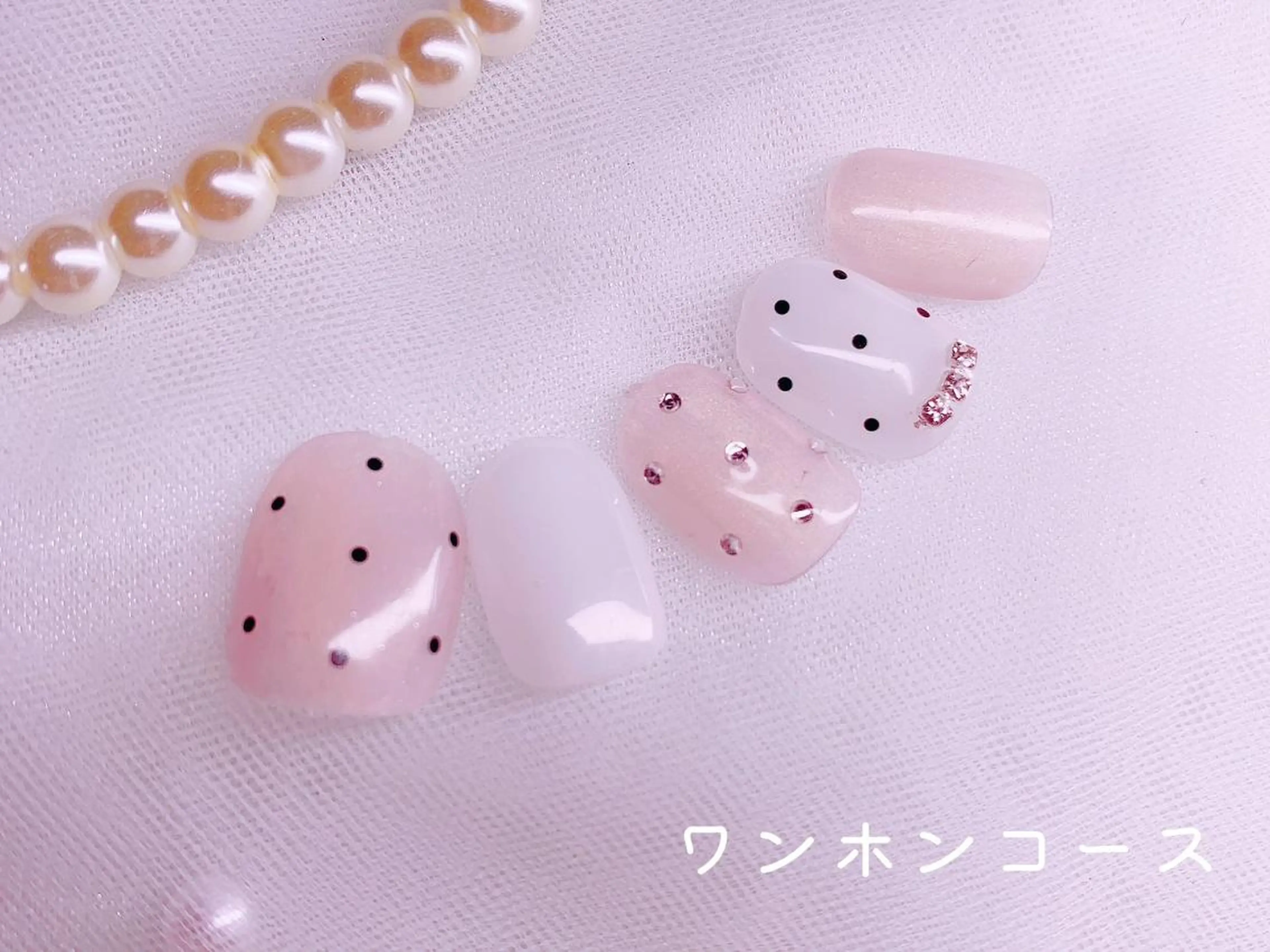 ネイル ワンホンネイル ハンドネイル ネイルサロン Bliss（ブリス）のネイルデザイン