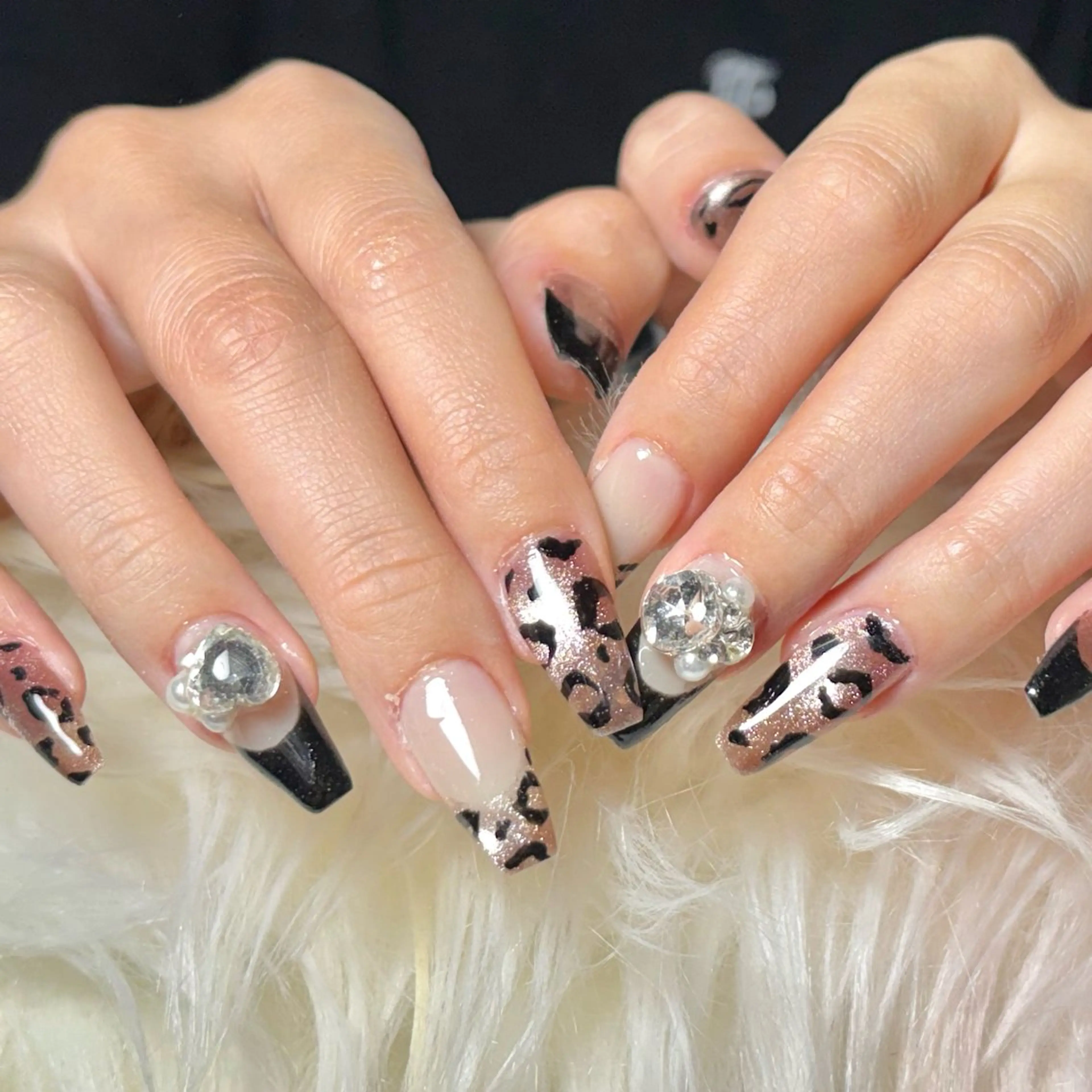 ネイル ハンドネイル ハンドケア hohomi .のネイルデザイン