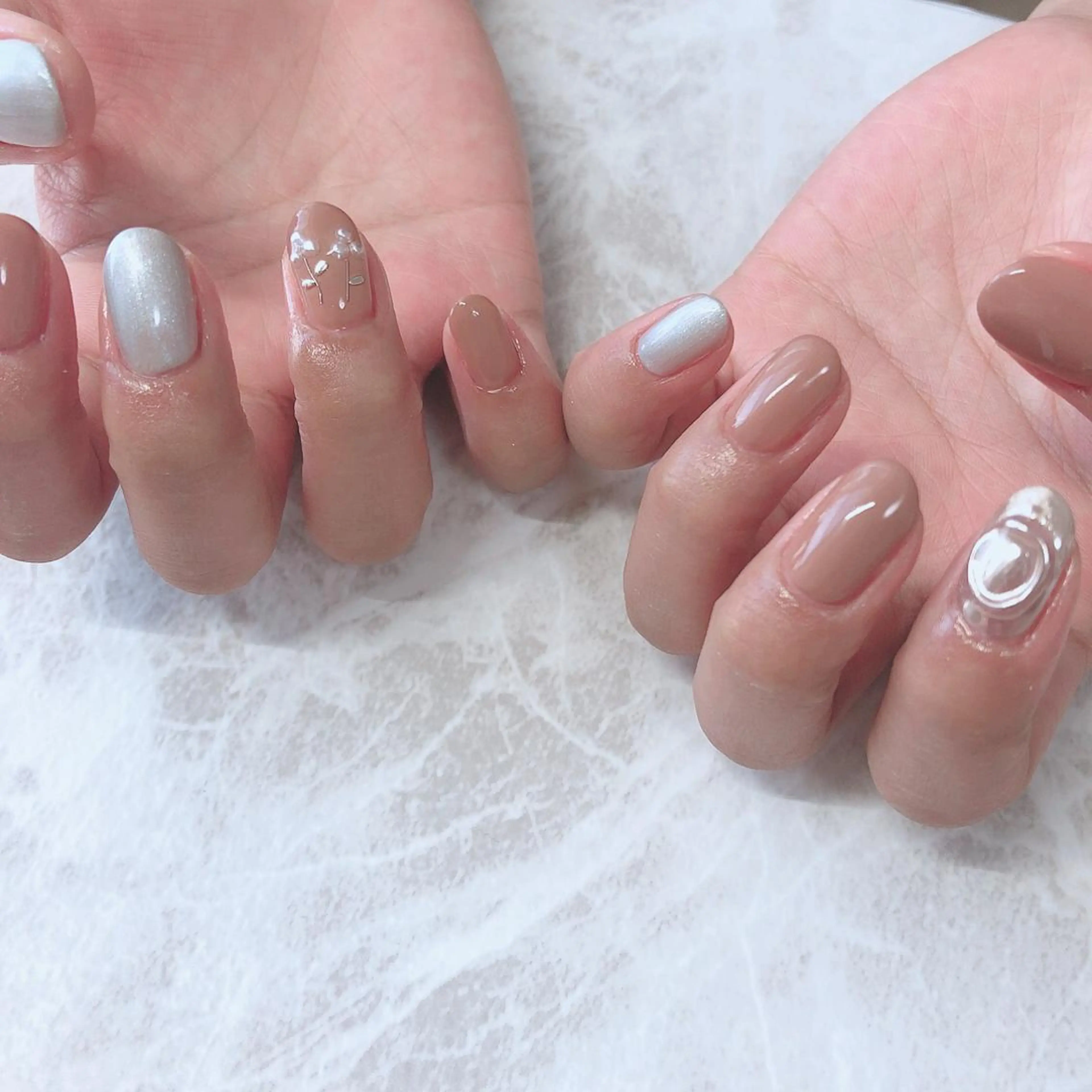 ネイル 西岡 杏のネイルデザイン