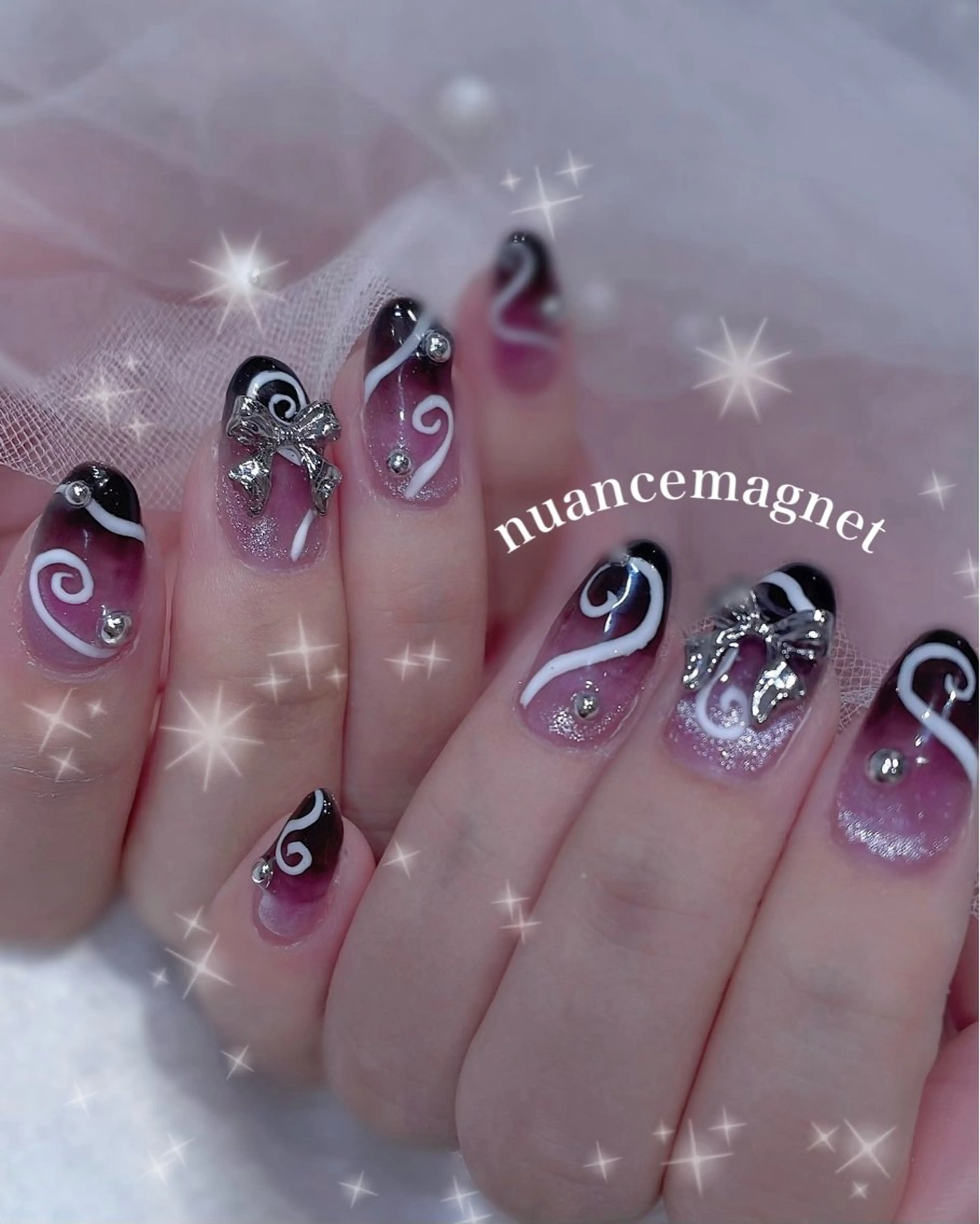 ネイル GO TODAY SHAiRE SALON原宿 Liber所属・️🫧もこ 艶感ネイル🫧のネイルデザイン