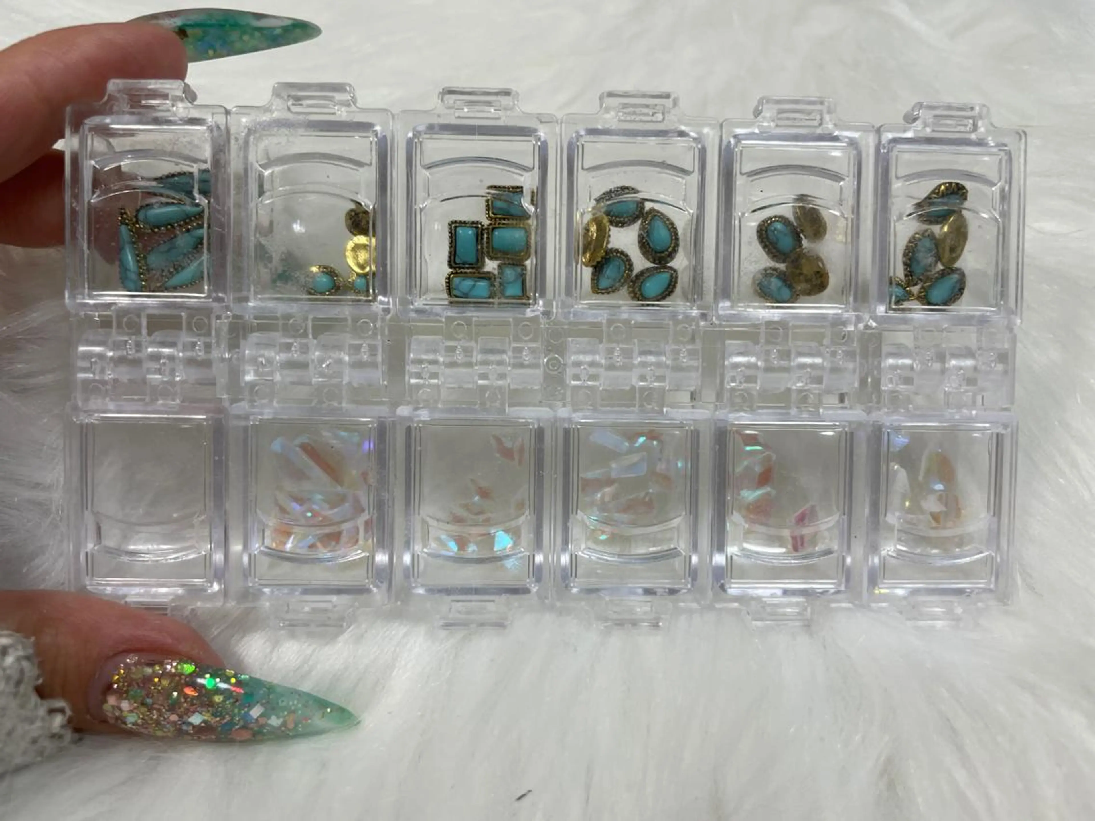 ネイル BINERVA所属・BINERVA nail salonのネイルデザイン