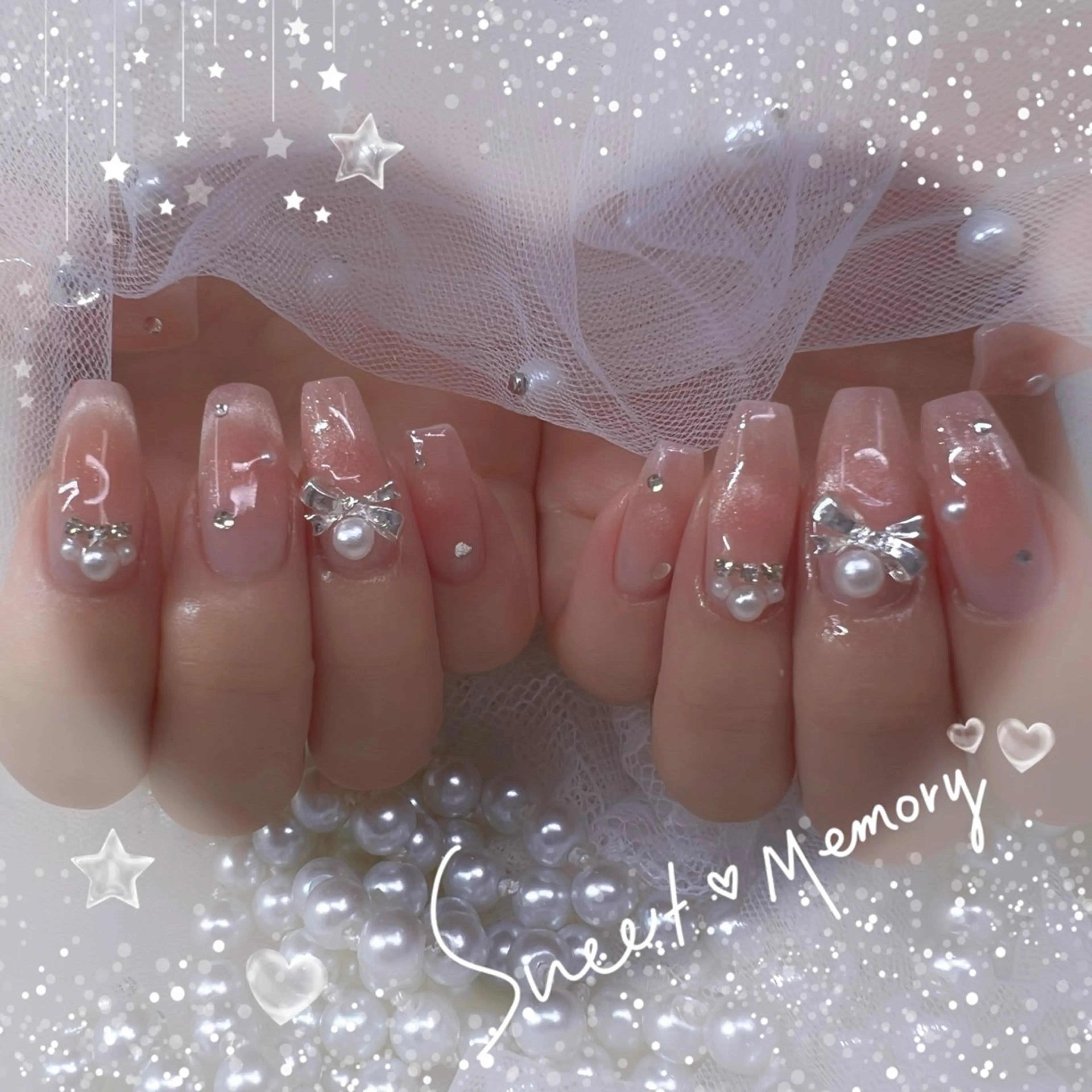 ネイル チークネイル フレンチネイル ガーリー ガラスフレンチ グラデーション ハンドネイル ハンドケア Chill Nailsalonのネイルデザイン