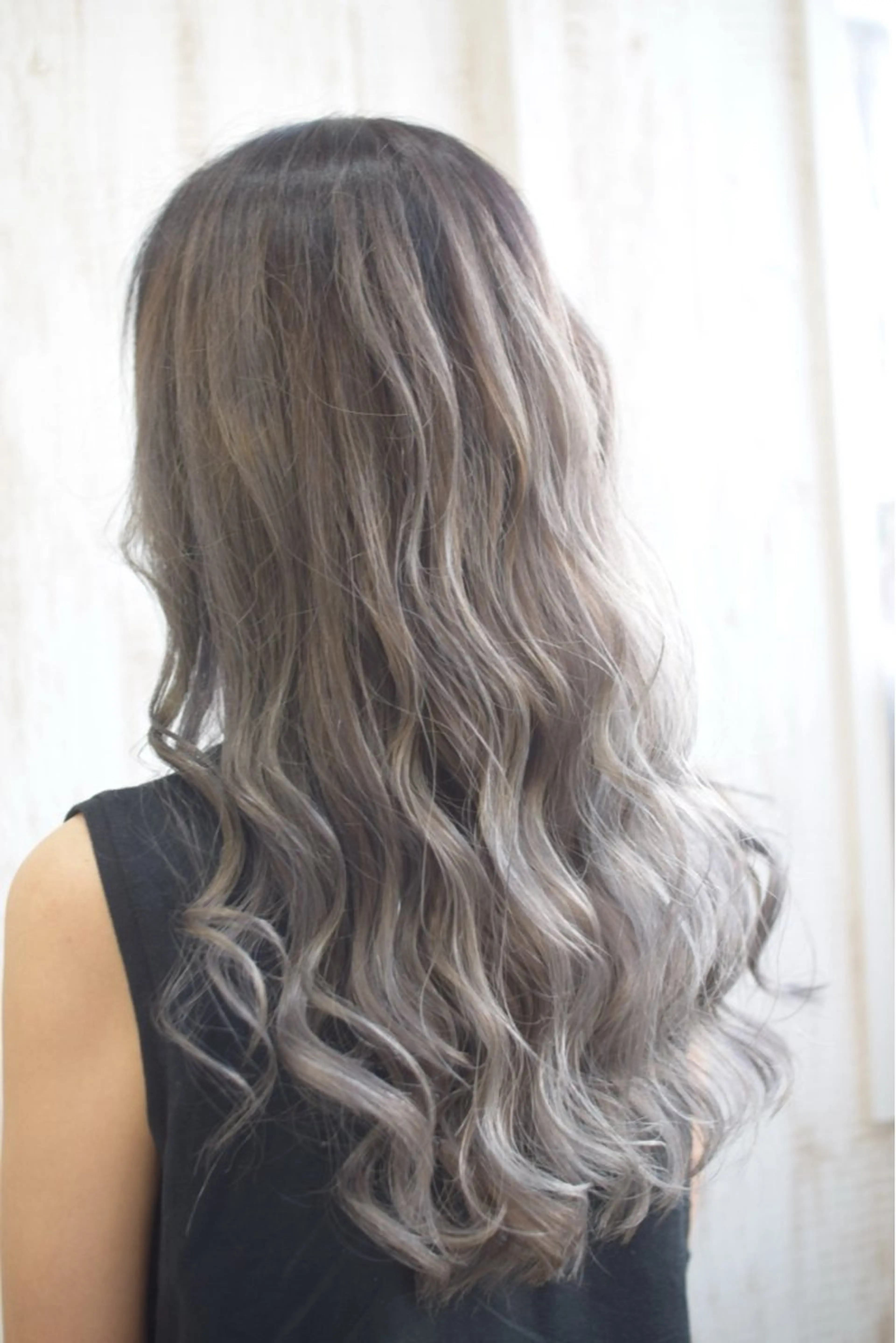 カラー 梅田  illfrere 所属・イルフレール ryuのヘアスタイル