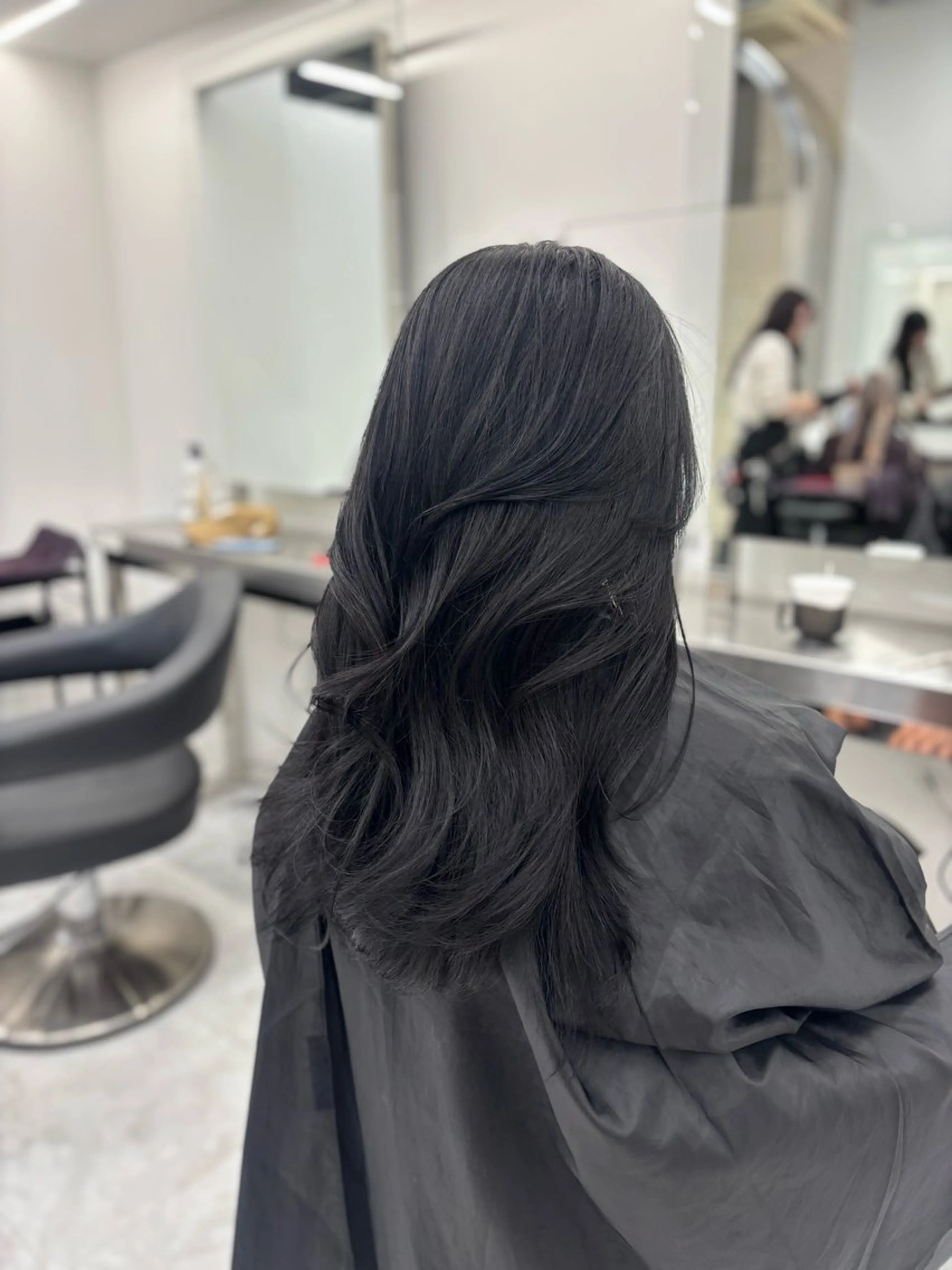 ロング カラー ヘアカラー 韓国風暗髪ヘア🤍 🫧MIREIのヘアスタイル