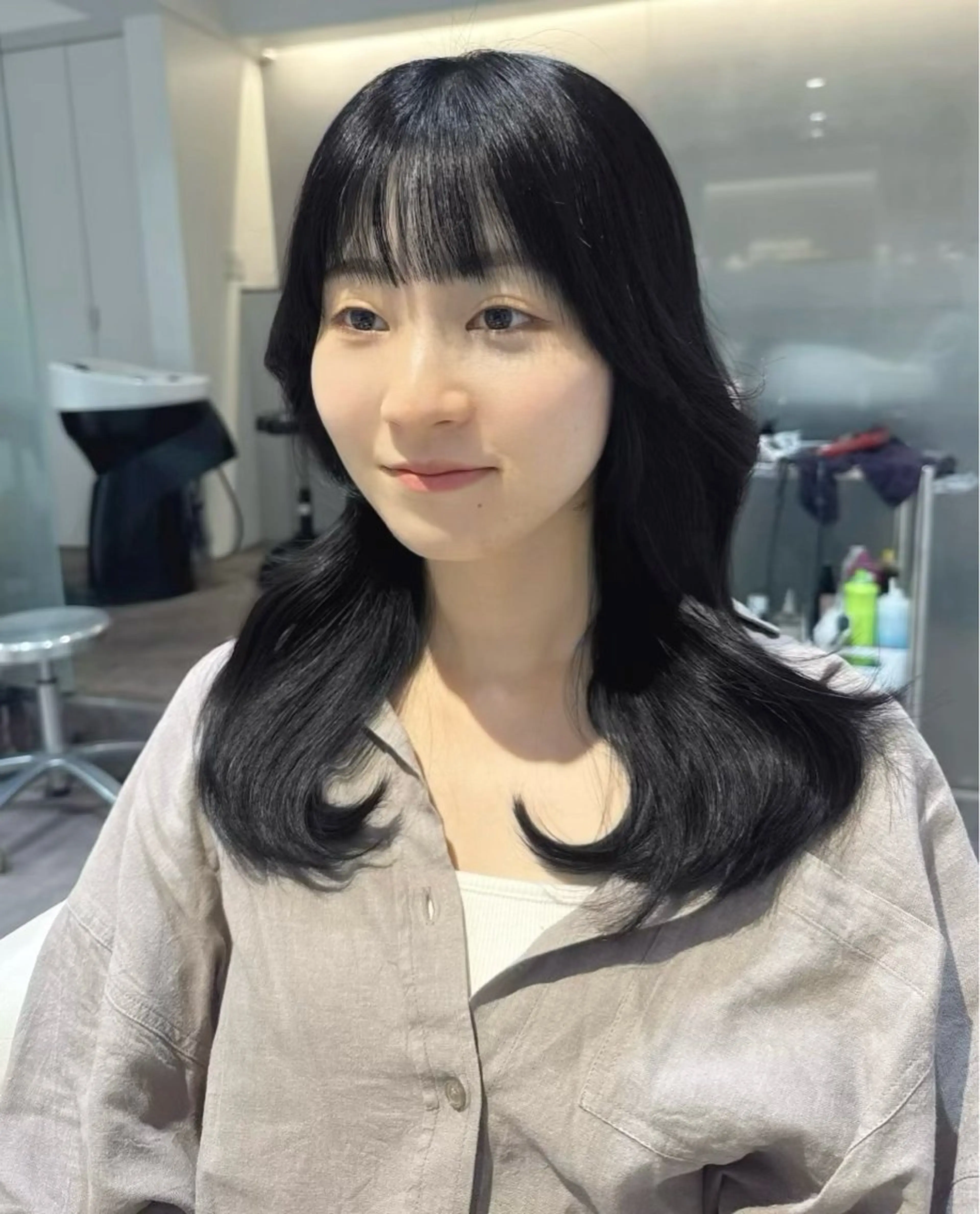 セミロング カラー ベージュカラー ブリーチ ブロンド ケアブリーチ 透明感カラー カット ヘアカラー トリートメント 💎透明感カラー特化 💎TAISEIのヘアスタイル