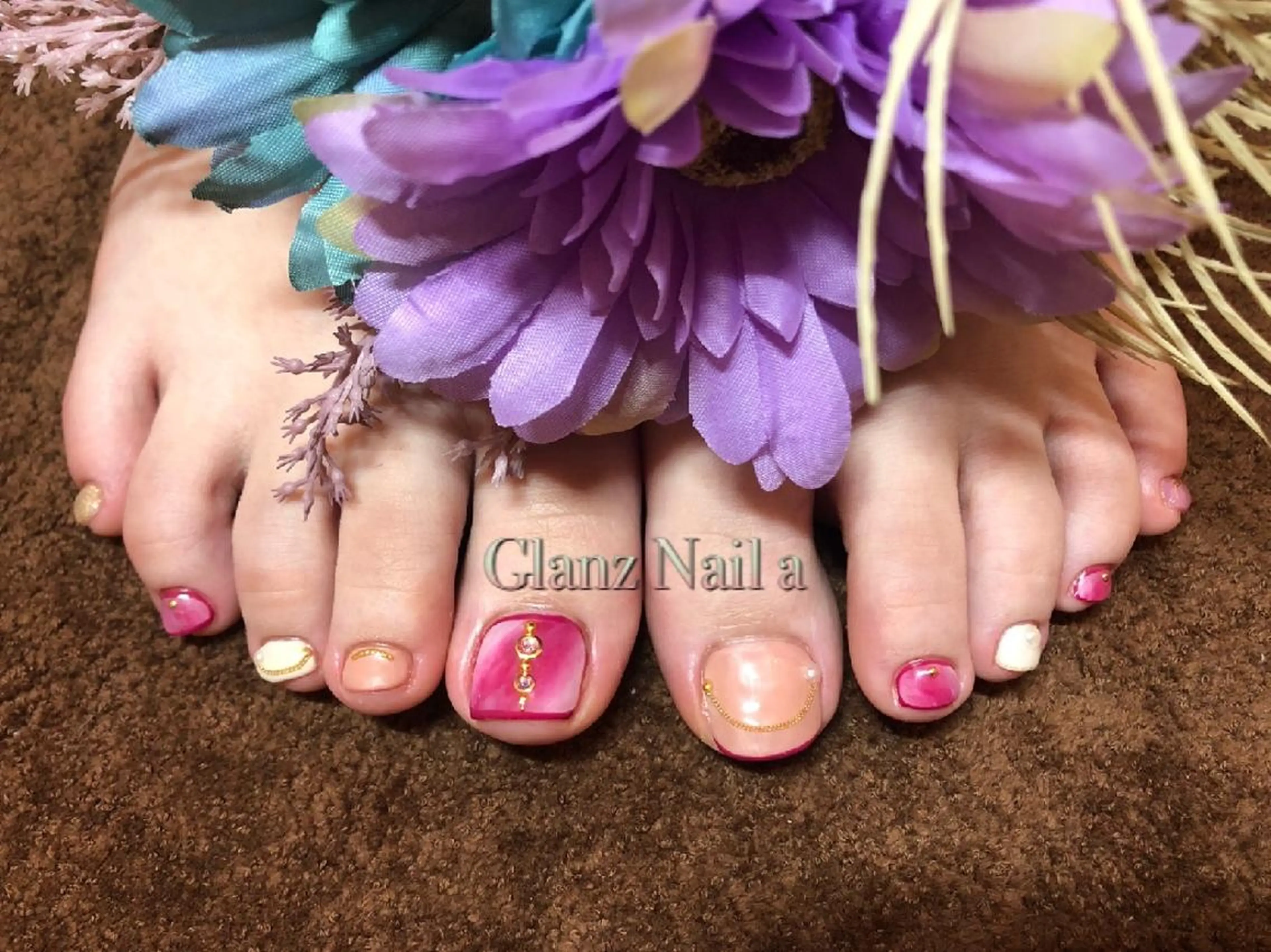 ネイル ニュアンスネイル Glanz  Nail aのネイルデザイン