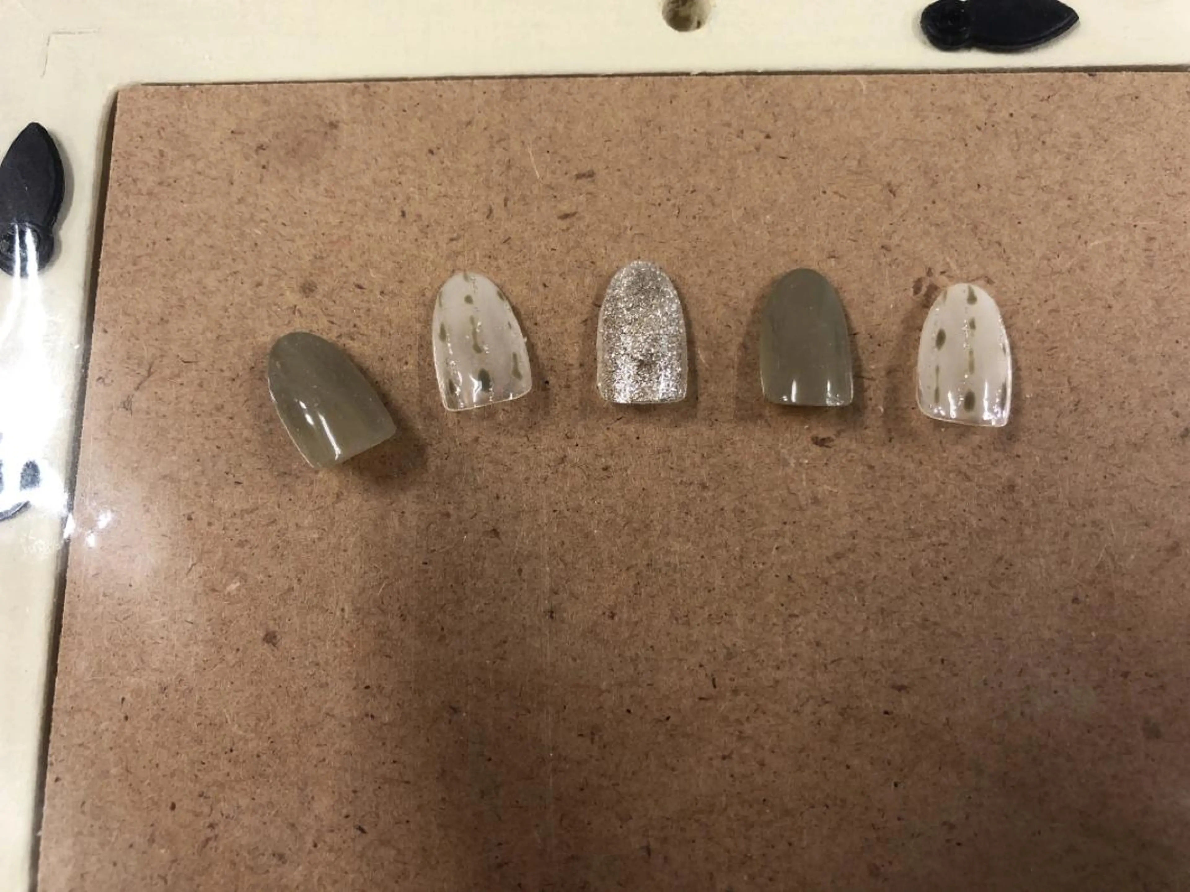 ネイル Dynamoon所属・吉田 芹菜のネイルデザイン