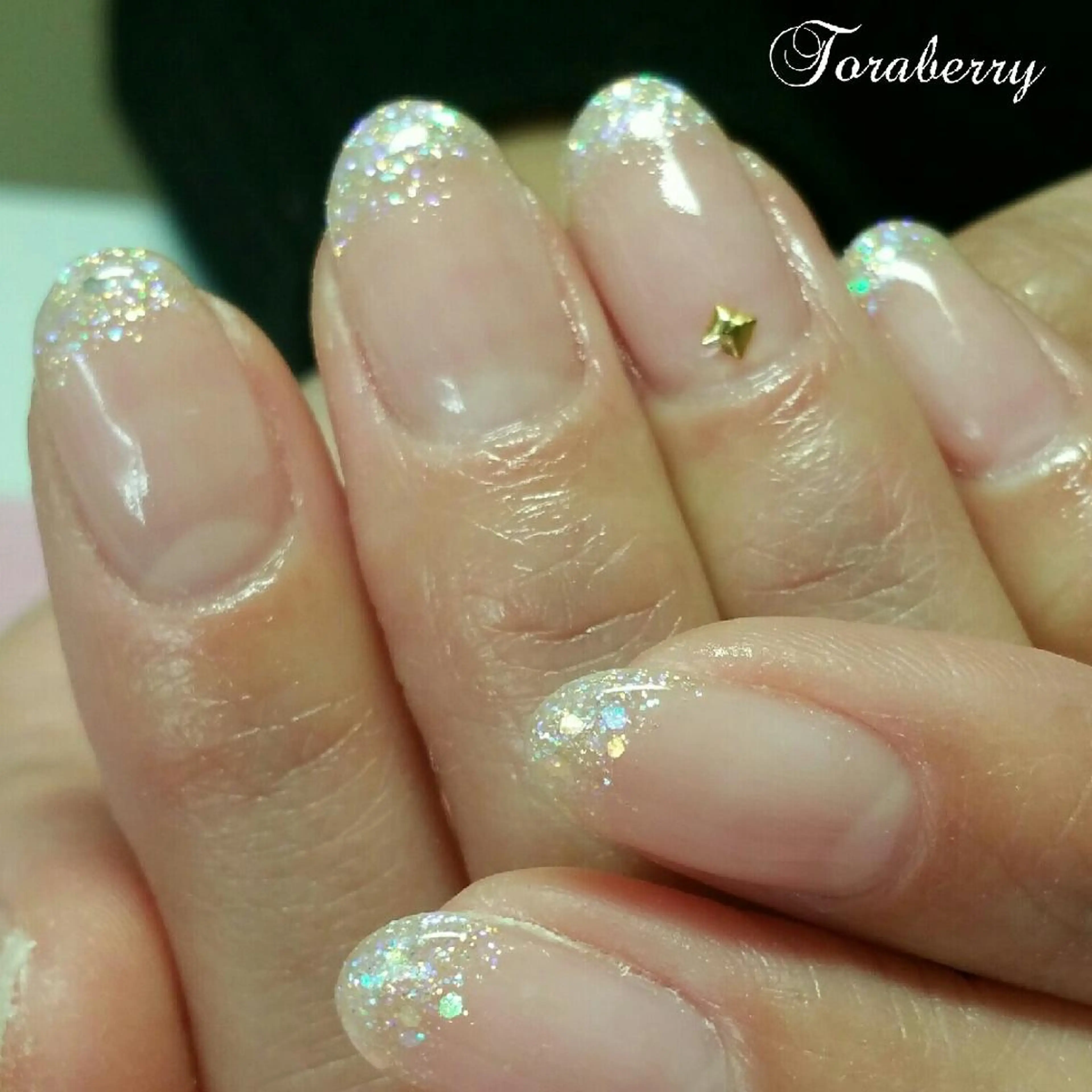 ネイル ラメ(グリッター) ラメグラデーション ハンドネイル ネイリスト なつみのネイルデザイン