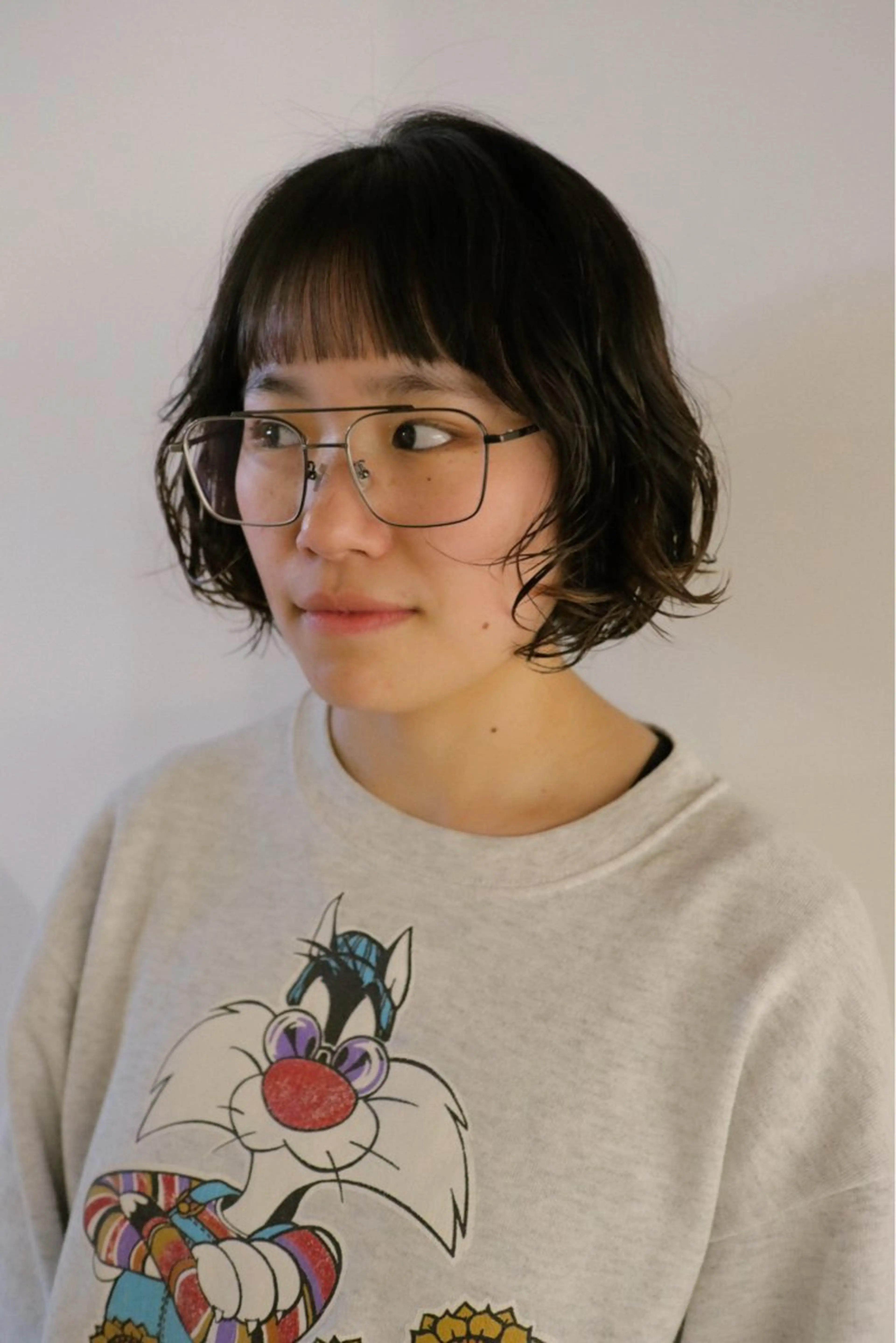 ショート ウシロダ メグミのヘアスタイル