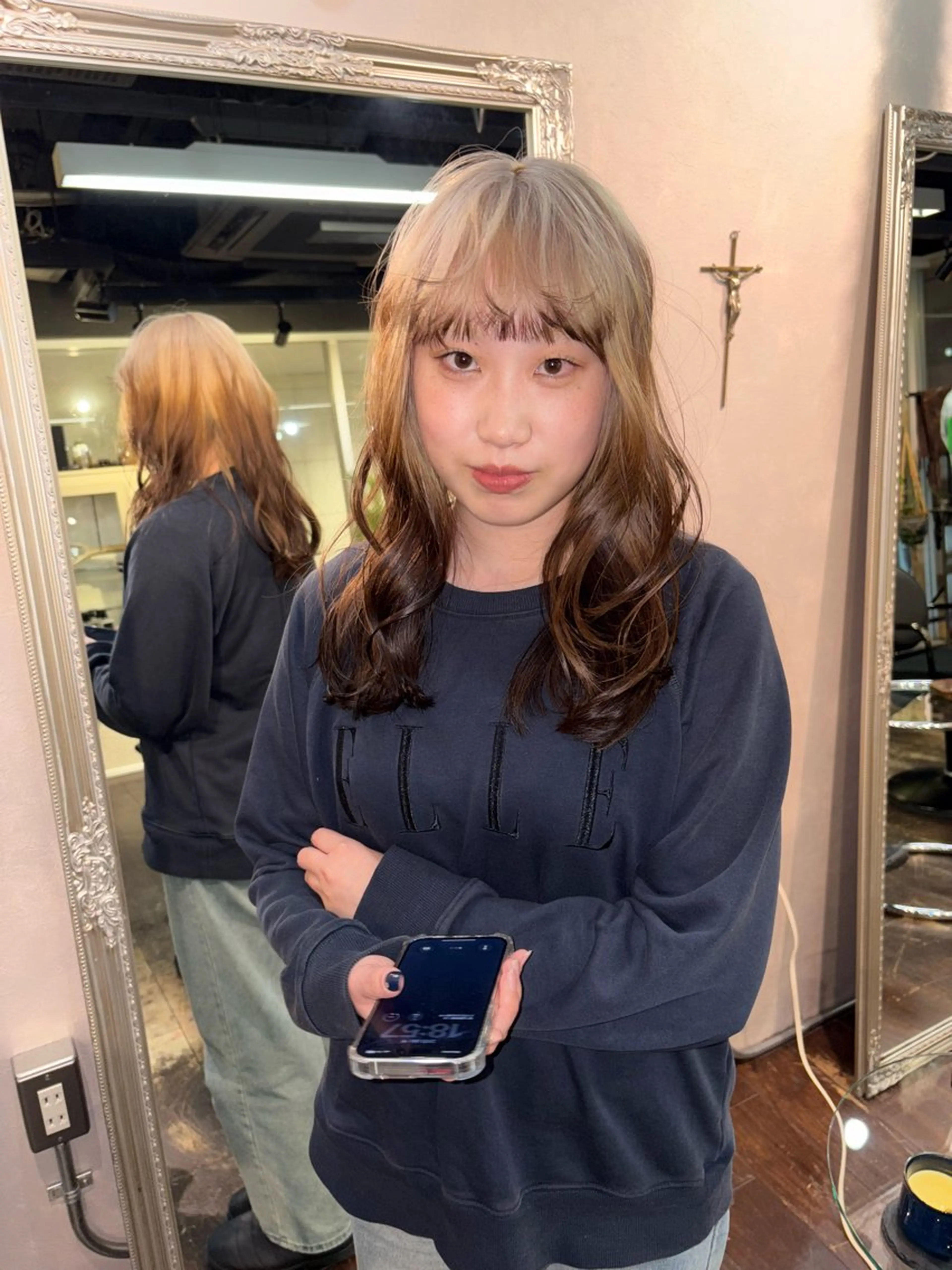 セミロング カラー ヘアカラー givet所属・心斎橋/デザインカラ ー/海外風/ナツミのヘアスタイル