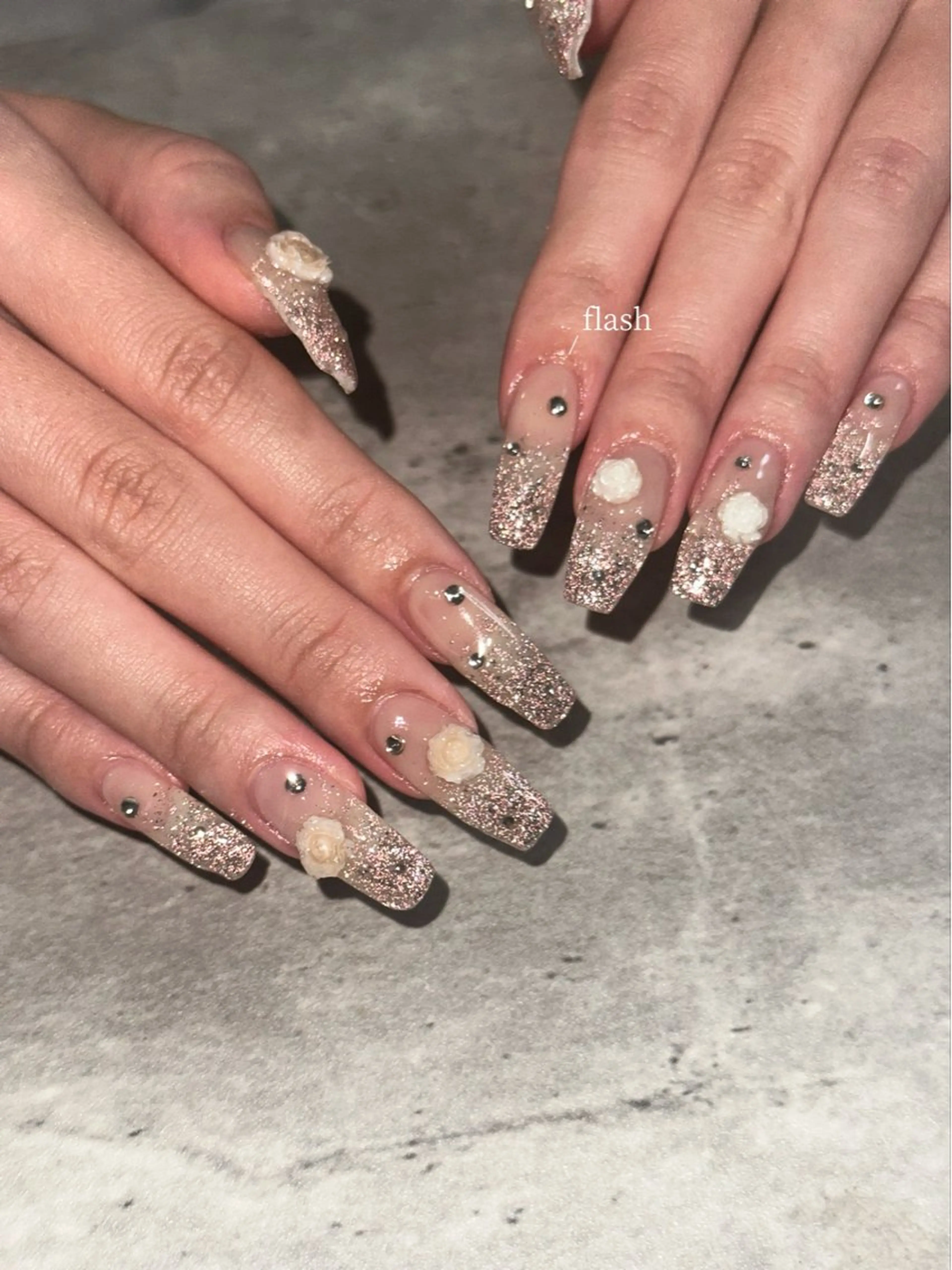 ネイル One's Nail Roomのネイルデザイン