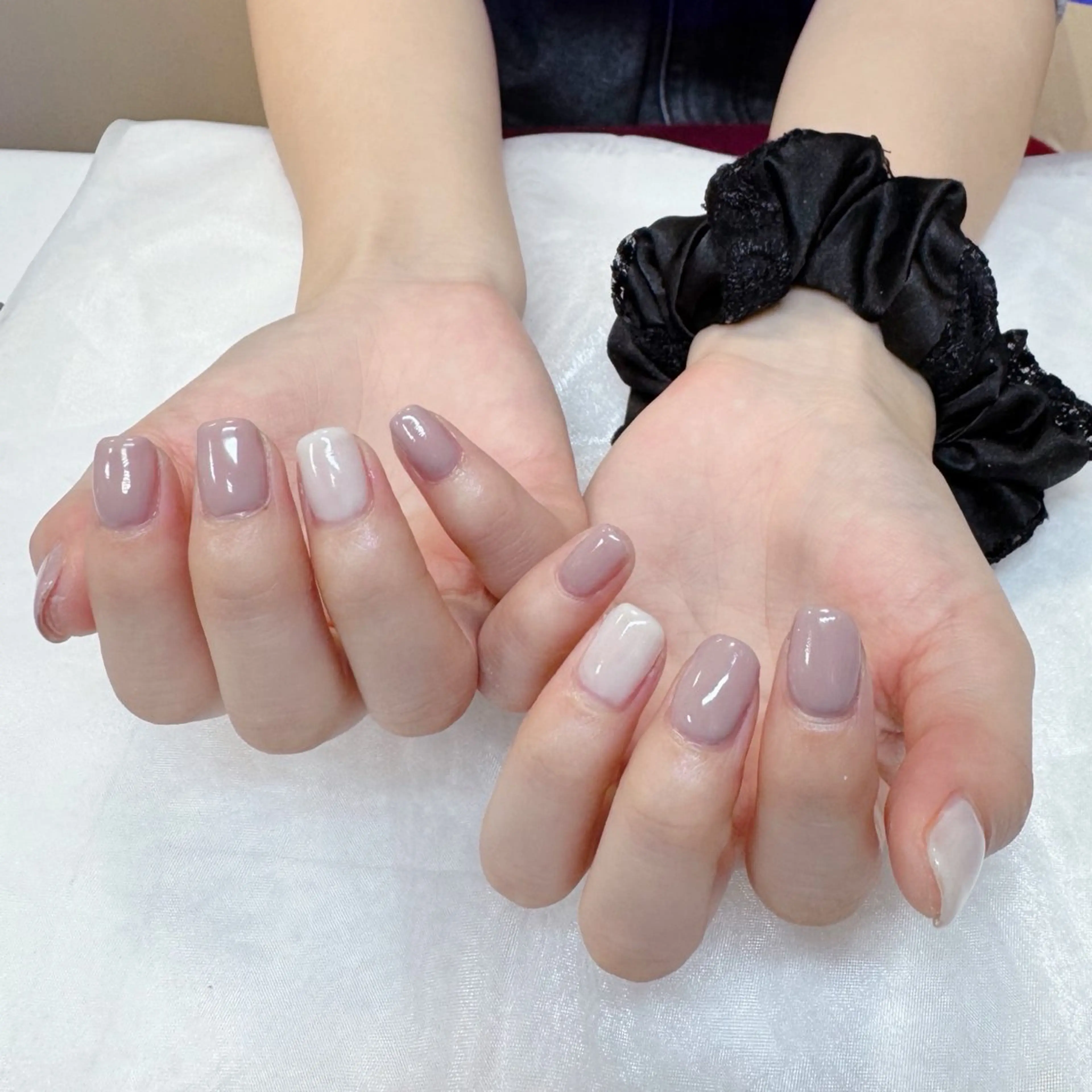 ネイル ワンカラーネイル ホワイト 冬ネイル maruyasu. yのネイルデザイン