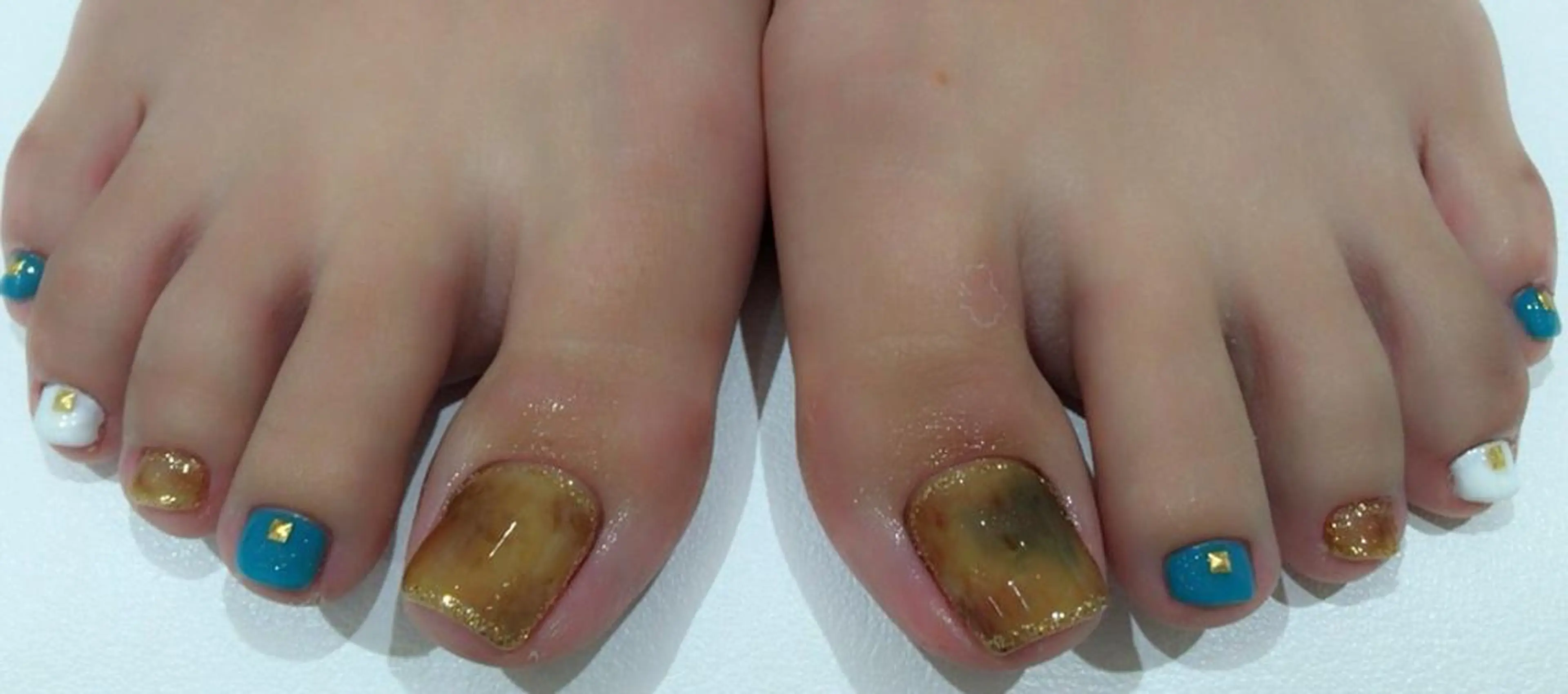 ネイル 山藤 萌永のネイルデザイン