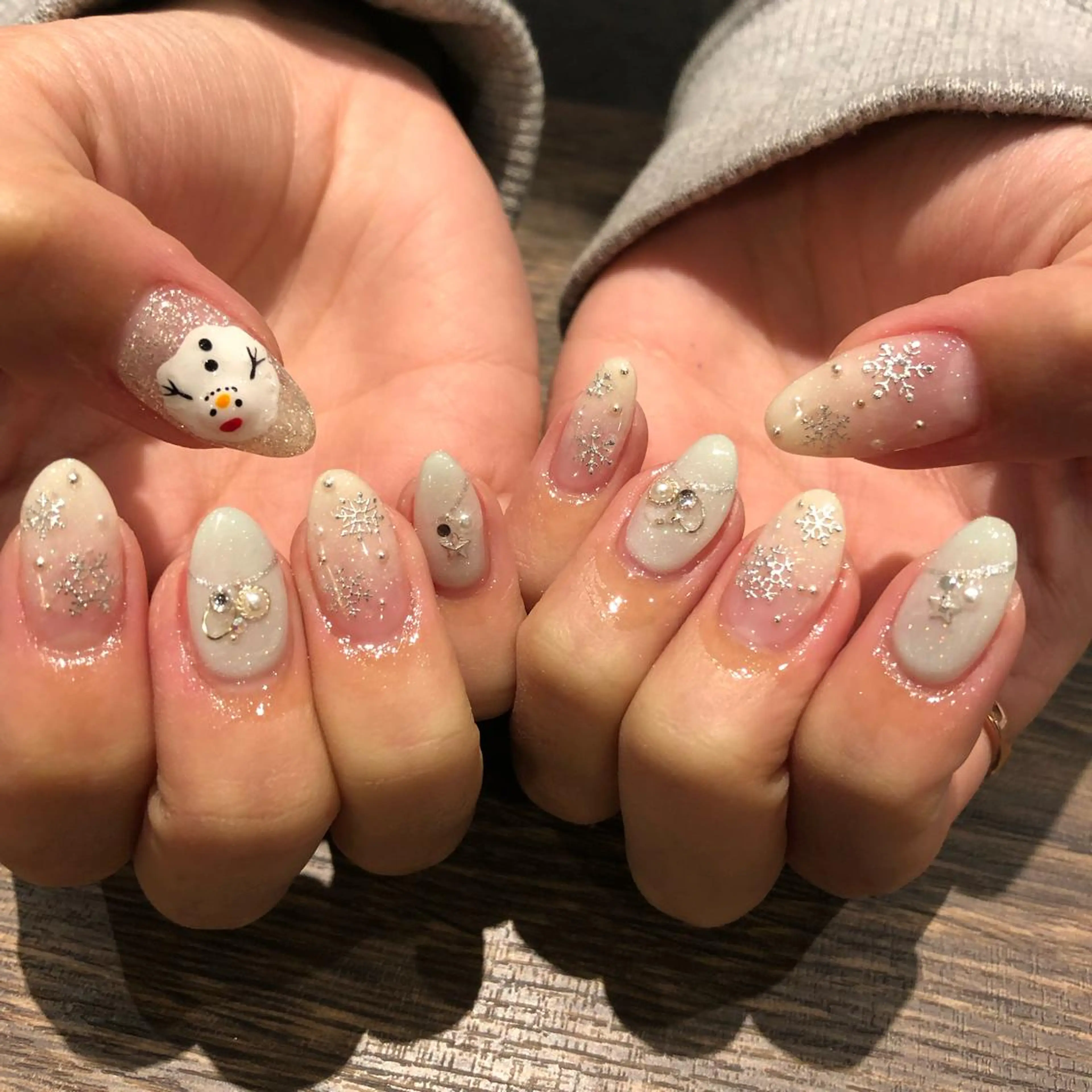 ネイル Risa　/ EARTH小山のネイルデザイン