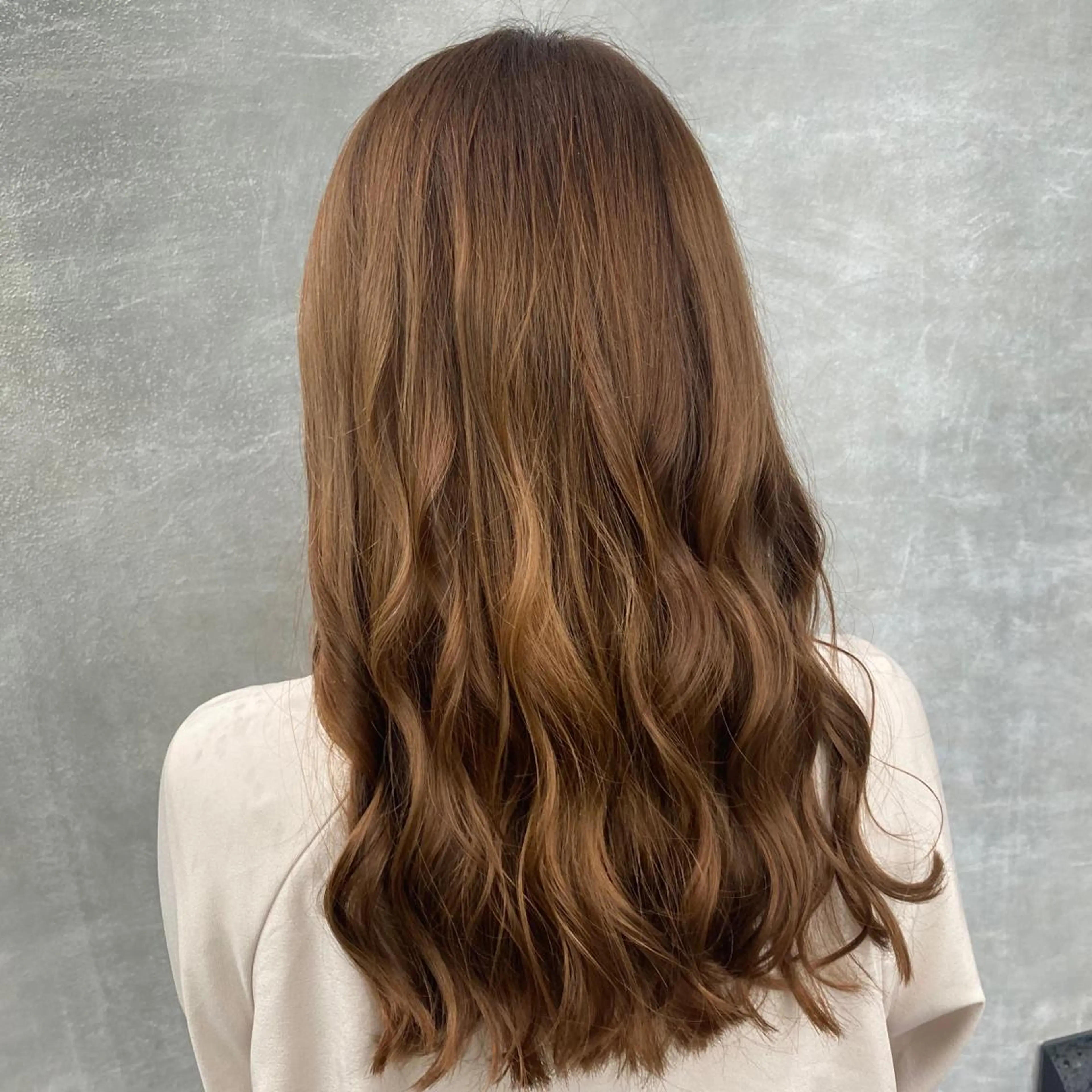 ロング カラー 丸山 明日香のヘアスタイル