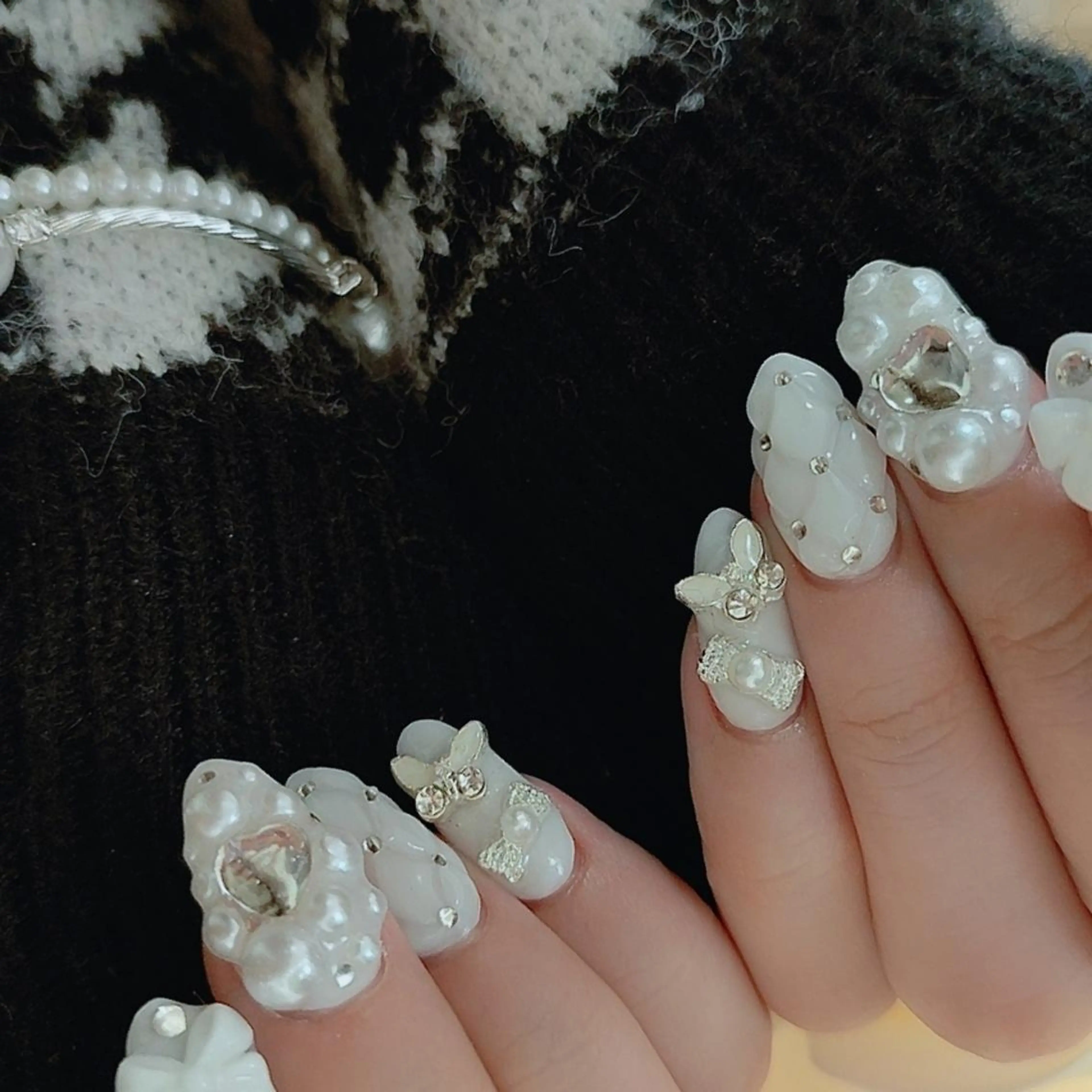 ネイル 成人式 ハンドネイル RUNWAY 　　の眉毛・アイブロウイメージ