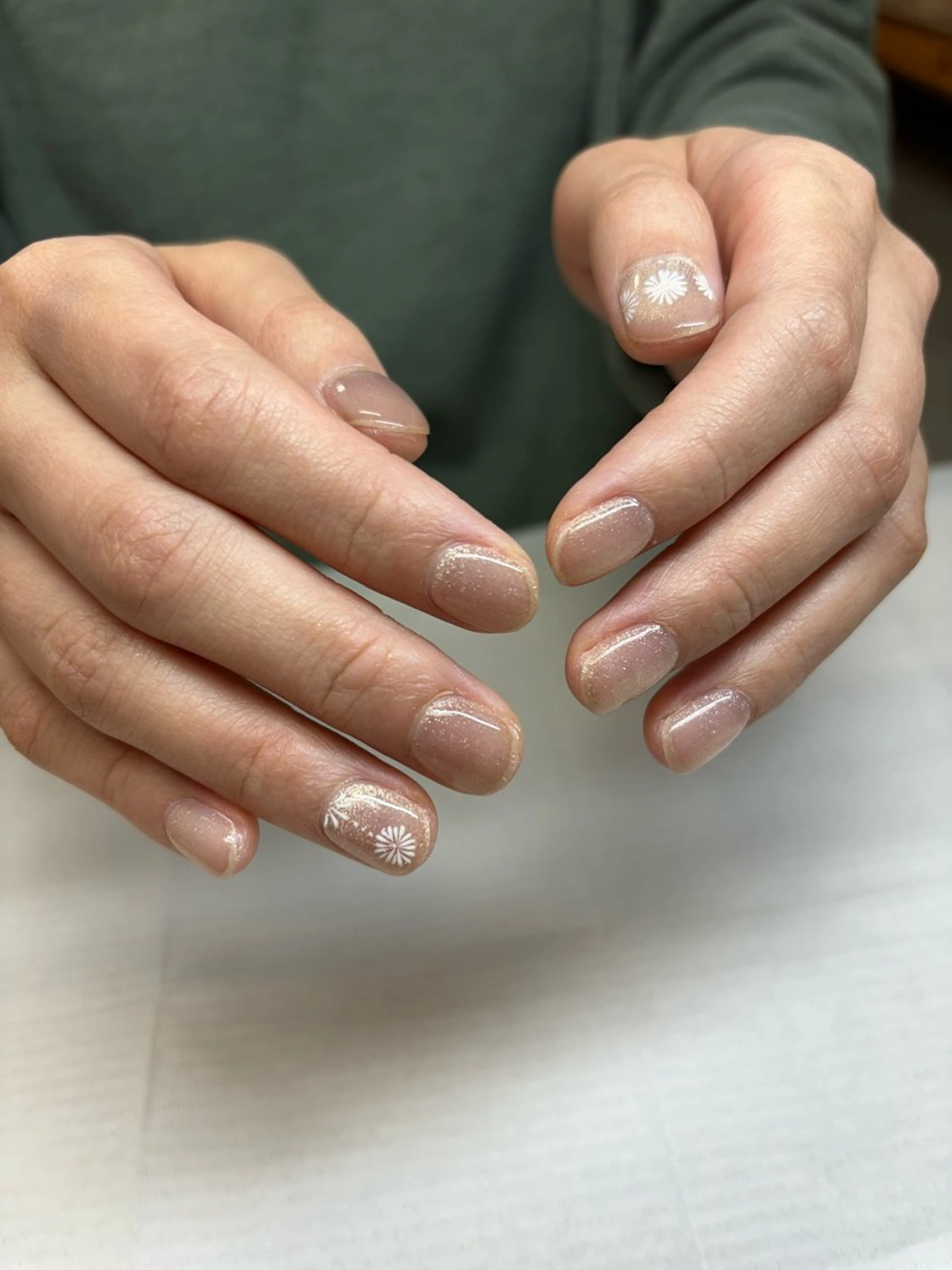 ネイル アートネイル フラワーネイル ハンドネイル nail salon Howdyのネイルデザイン