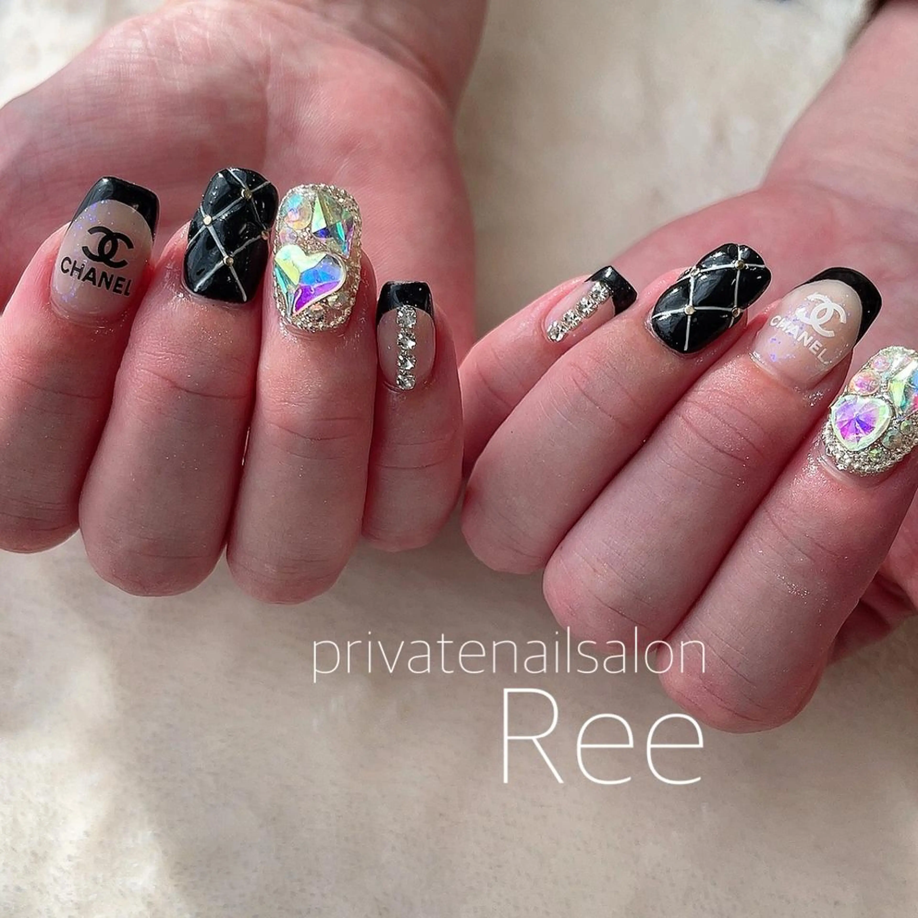 ネイル 知花 梨花のネイルデザイン