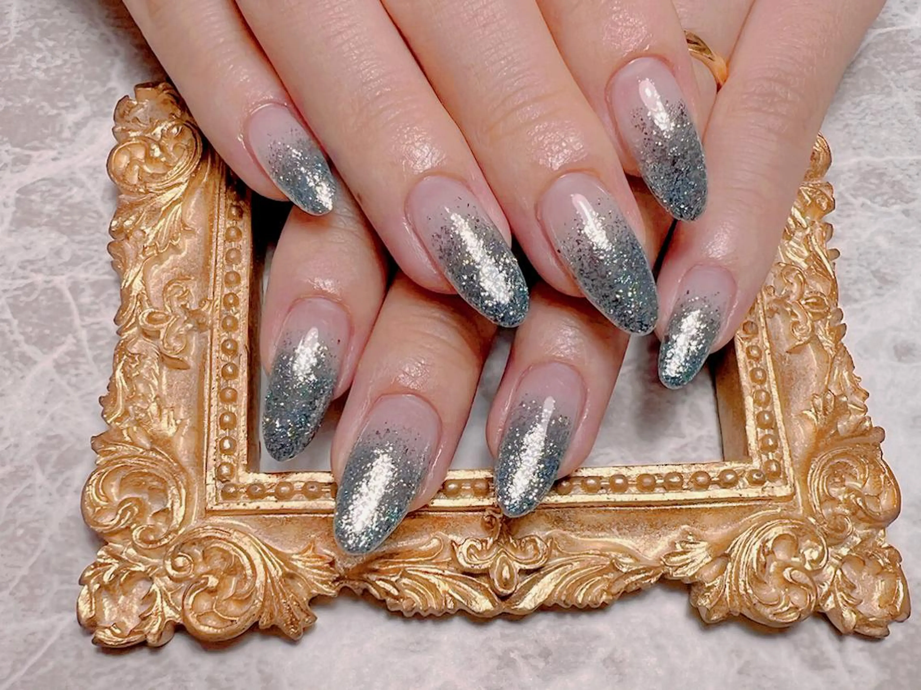 ネイル ハンドネイル マジックミラー所属・マジック ミラーのネイルデザイン