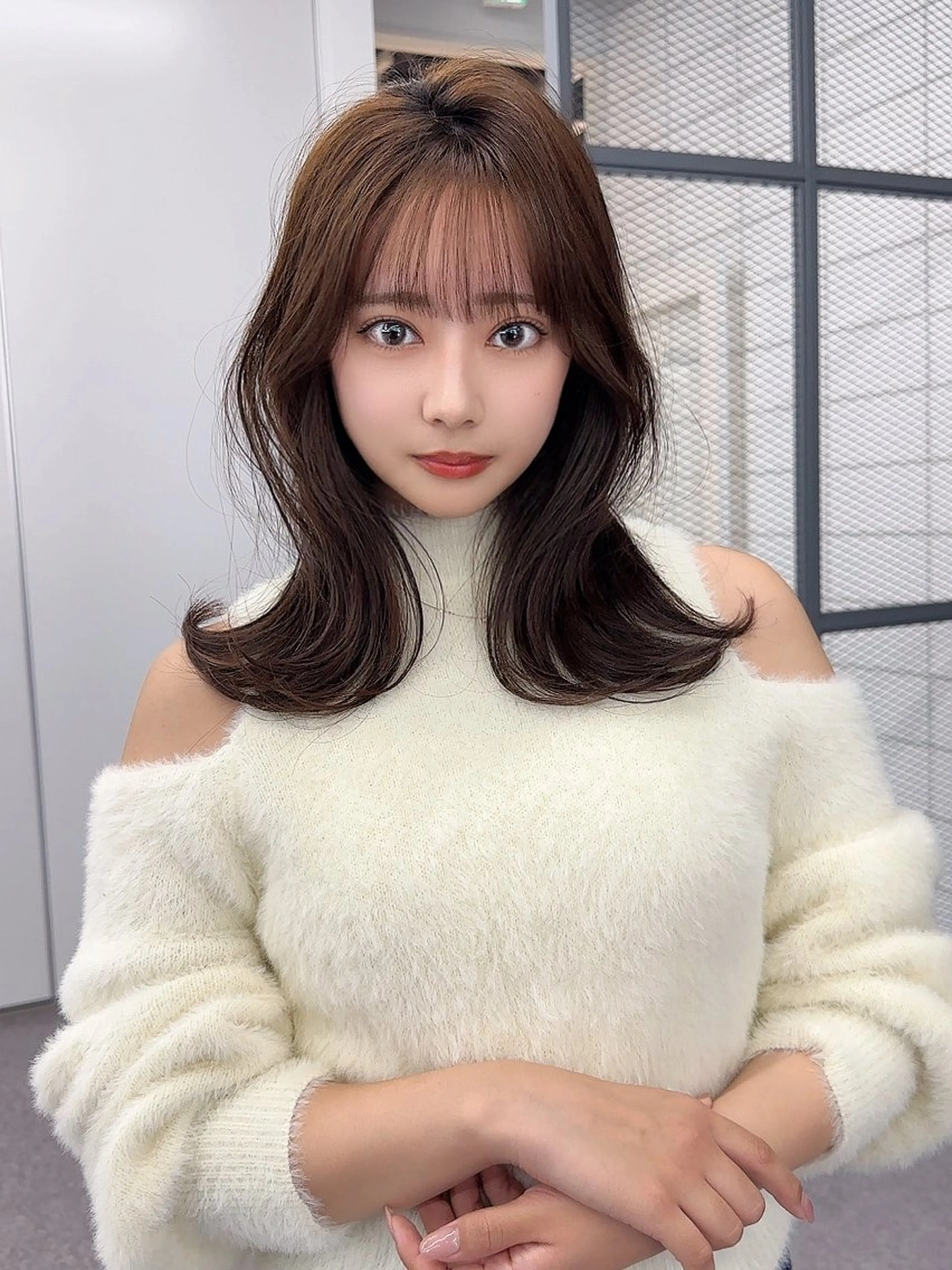 セミロング レイヤーカット 小顔カット カット ヘアカラー トリートメント 美髪艶髪/小顔カット 💎廣田浩輔のヘアスタイル