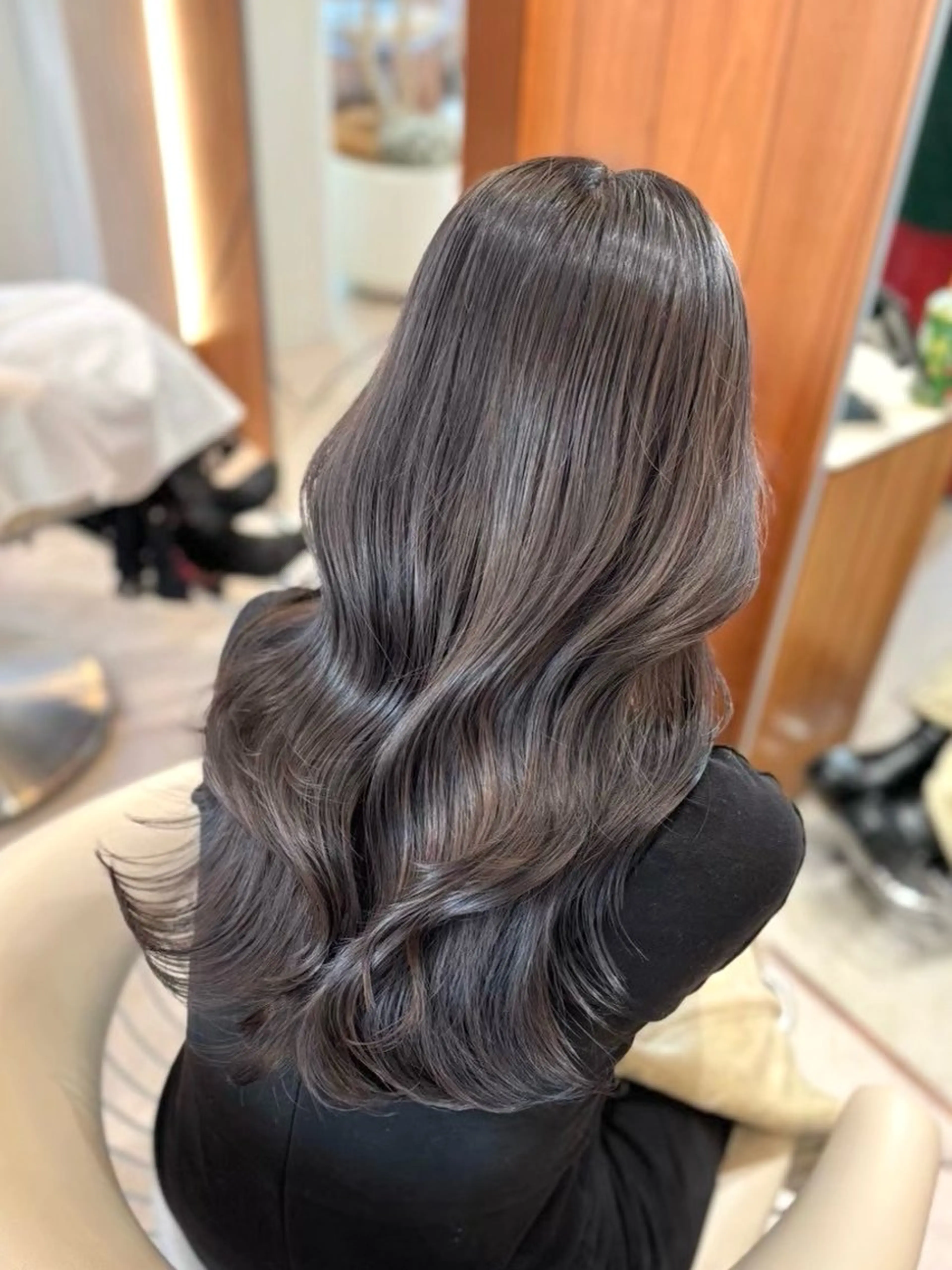 ミディアム カラー ブラウンカラー レイヤーカット カット ヘアカラー トリートメント レイヤー/ハッシュ 渋谷/サッタのヘアスタイル