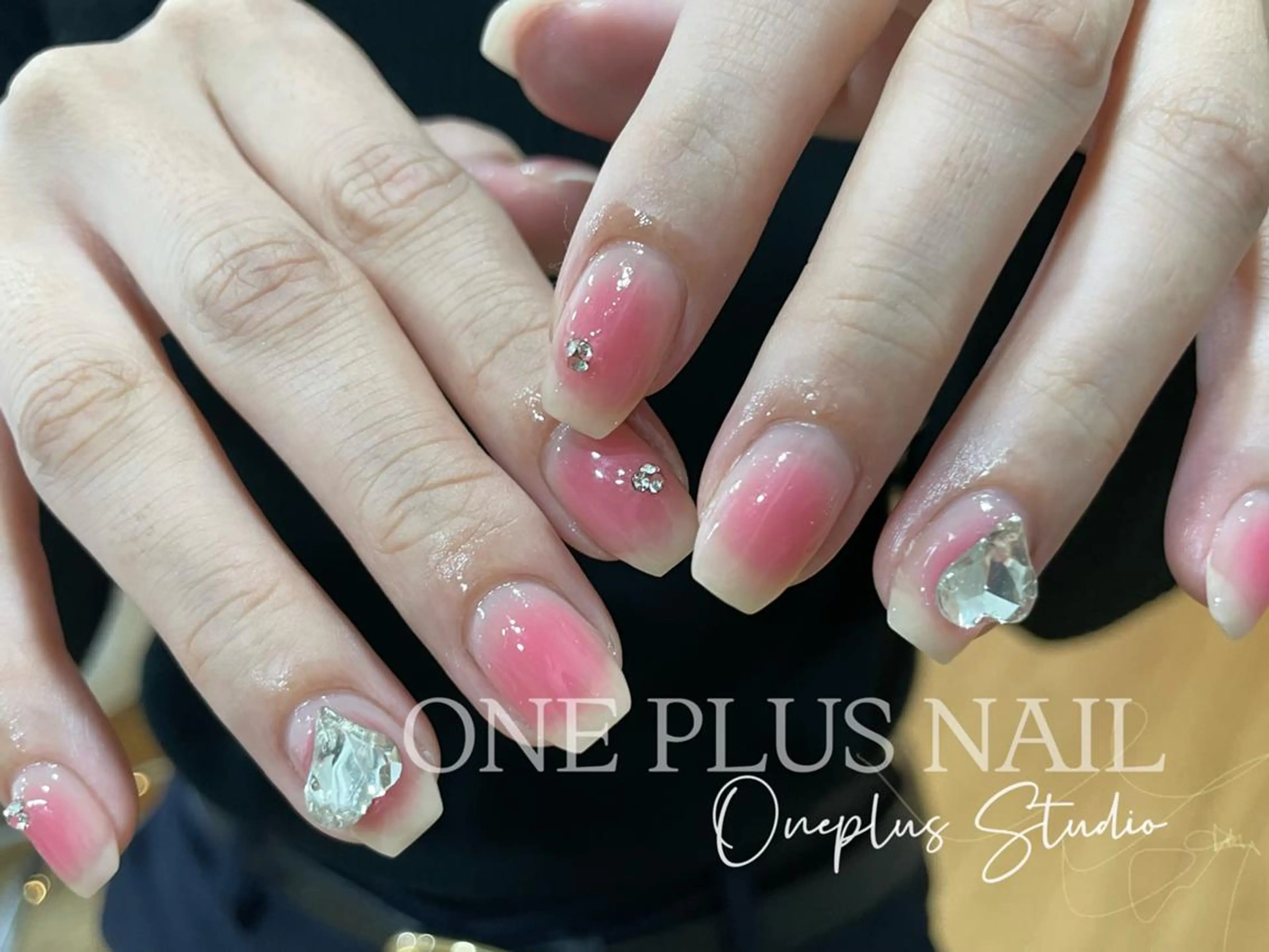 ネイル ジェルネイル キラキラネイル 韓国ネイル ラメ(グリッター) マグネットネイル haruka 🧸のネイルデザイン