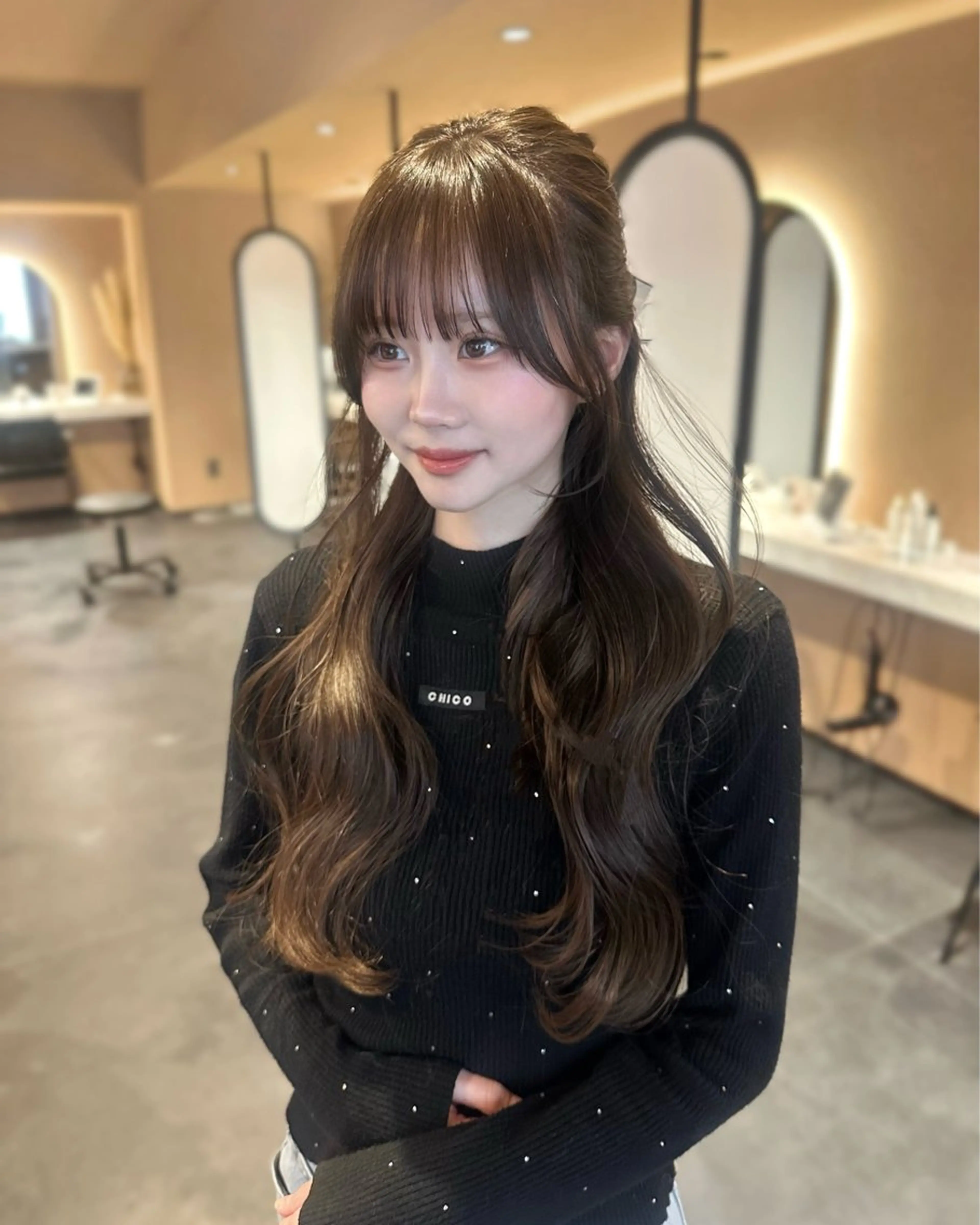 ロング カラー ヘアアレンジ ヘアセット 顔周りcut/ 艶ワンカラー♥ちさきのヘアスタイル