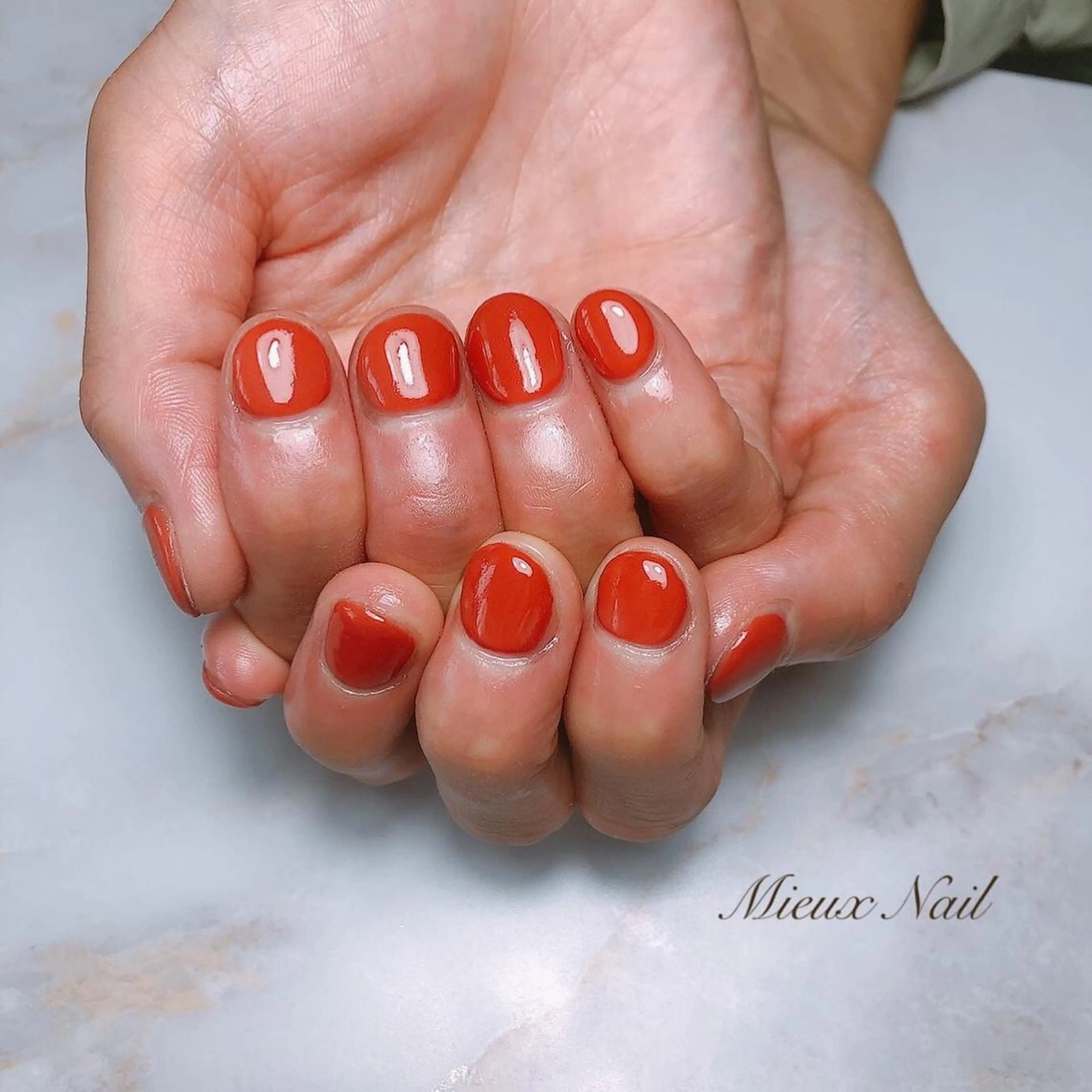 ネイル ワンカラーネイル ショートネイル 市川 麻衣子のネイルデザイン