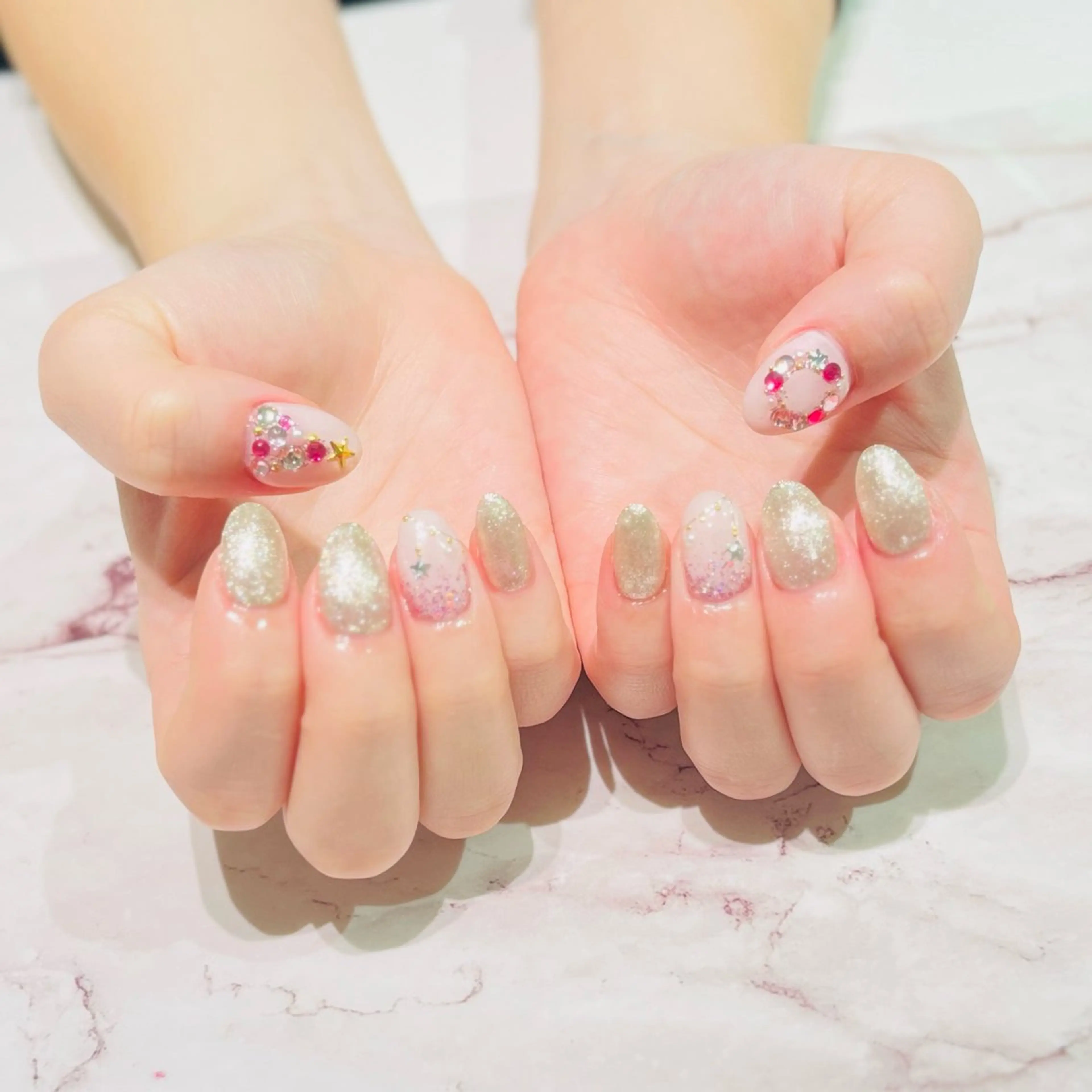 ネイル ハンドネイル Hair removal & Beauty salon Produce by Lucia所属・nail salon Luciaのネイルデザイン