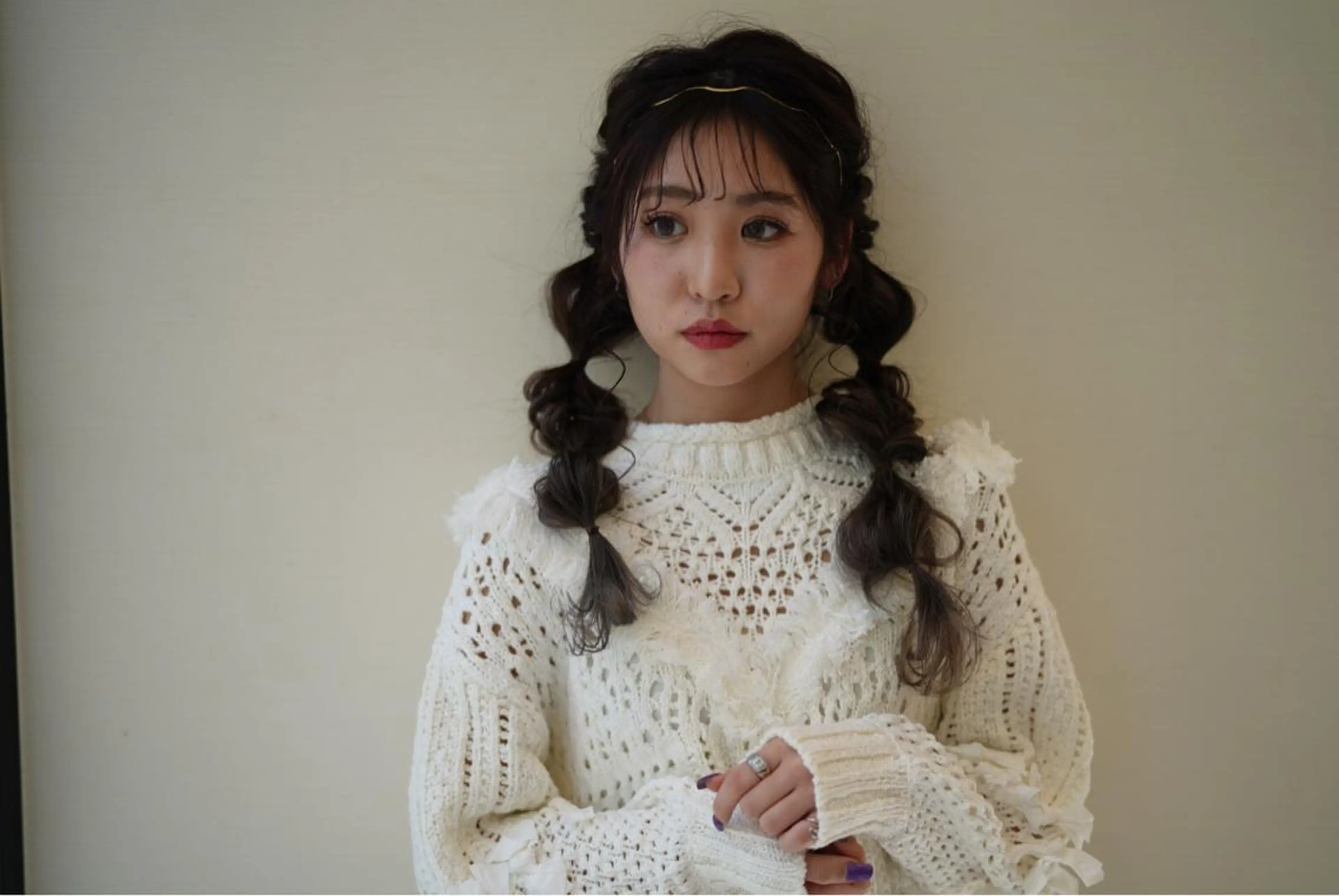 ロング カラー ツインテール ベージュ/インナー カラー🤍Rieのヘアスタイル