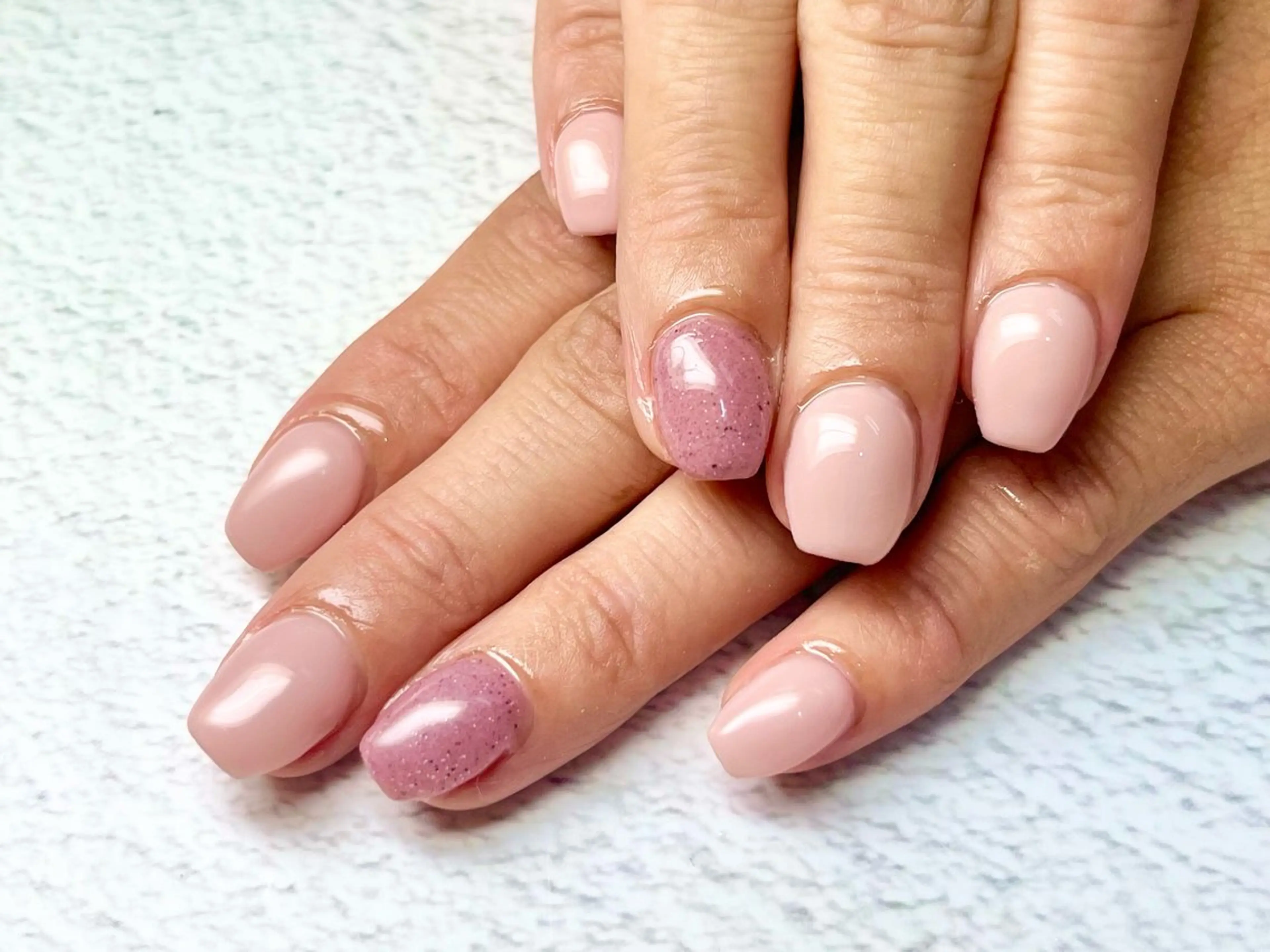 ネイル ピンク パープル Queen nail 北堀江 ASUKAのネイルデザイン