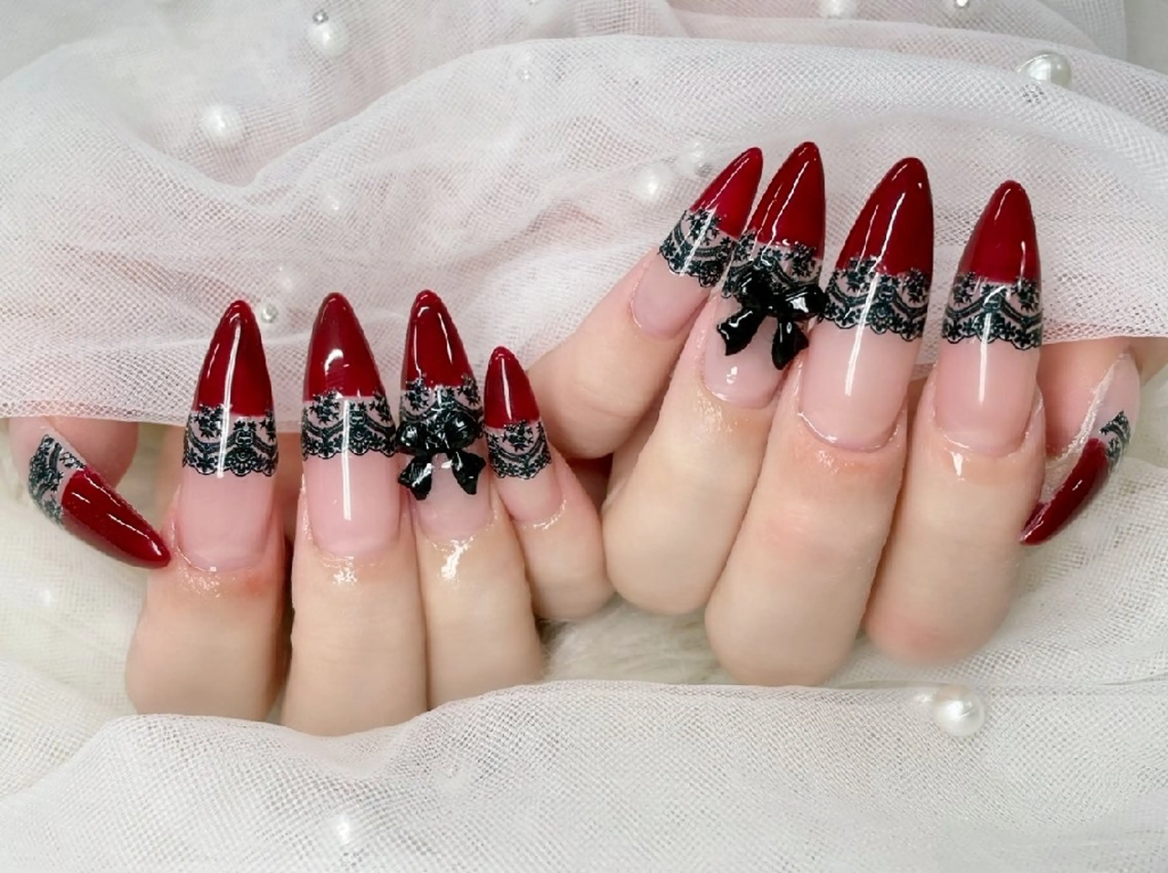 ネイル フラッシュネイル フレンチネイル キラキラネイル ラメ(グリッター) マグネットネイル Chouette Nailのネイルデザイン